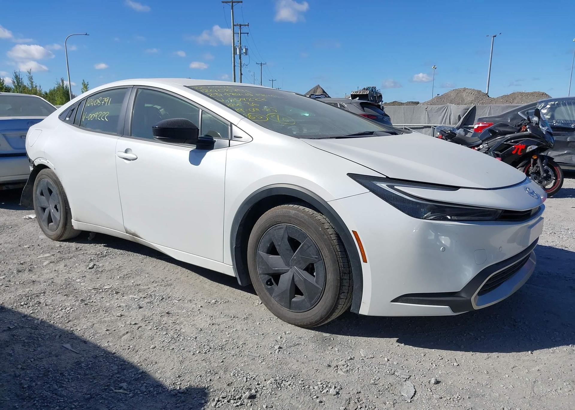 2023 TOYOTA PRIUS PRIME SE