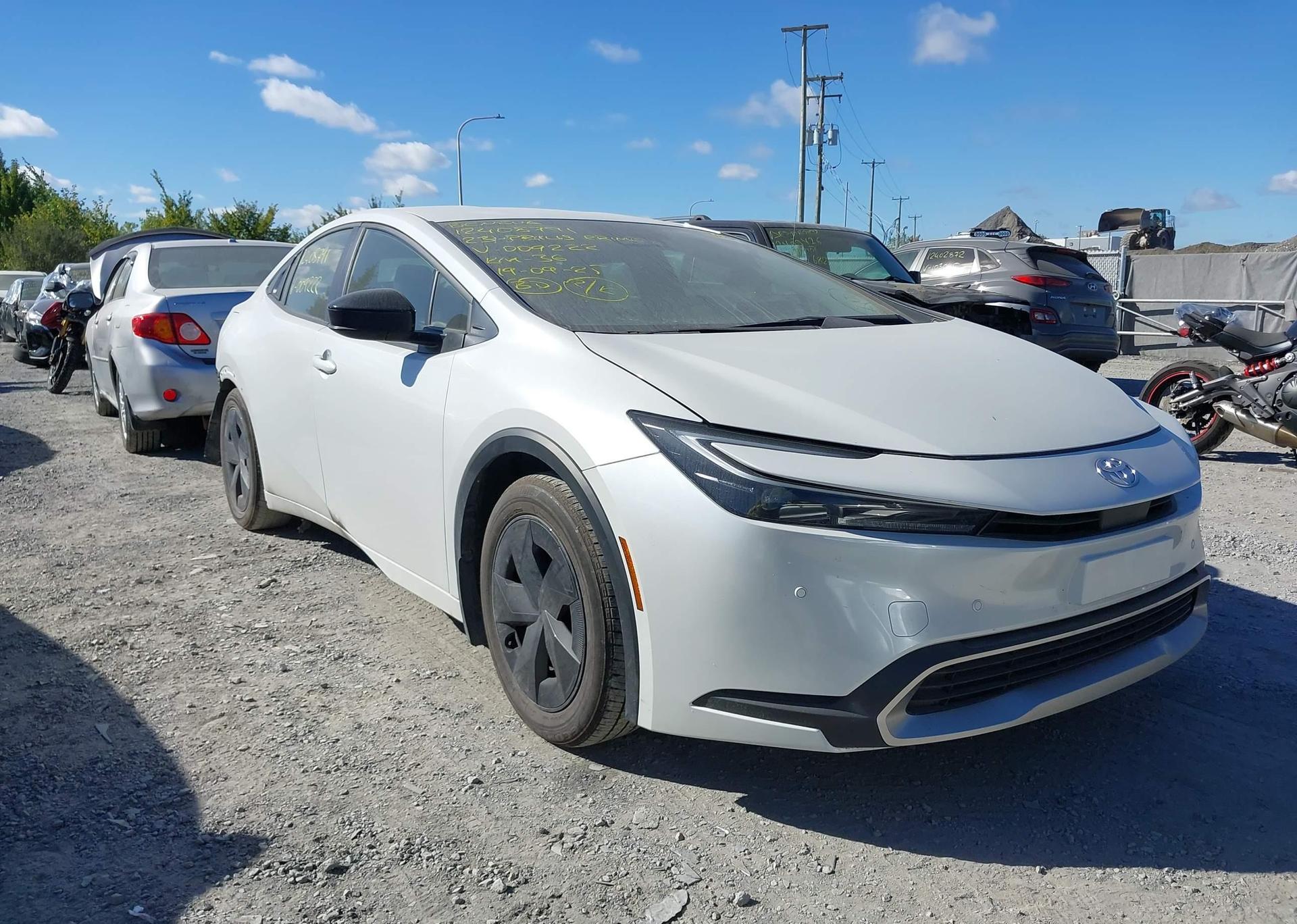 2023 TOYOTA PRIUS PRIME SE