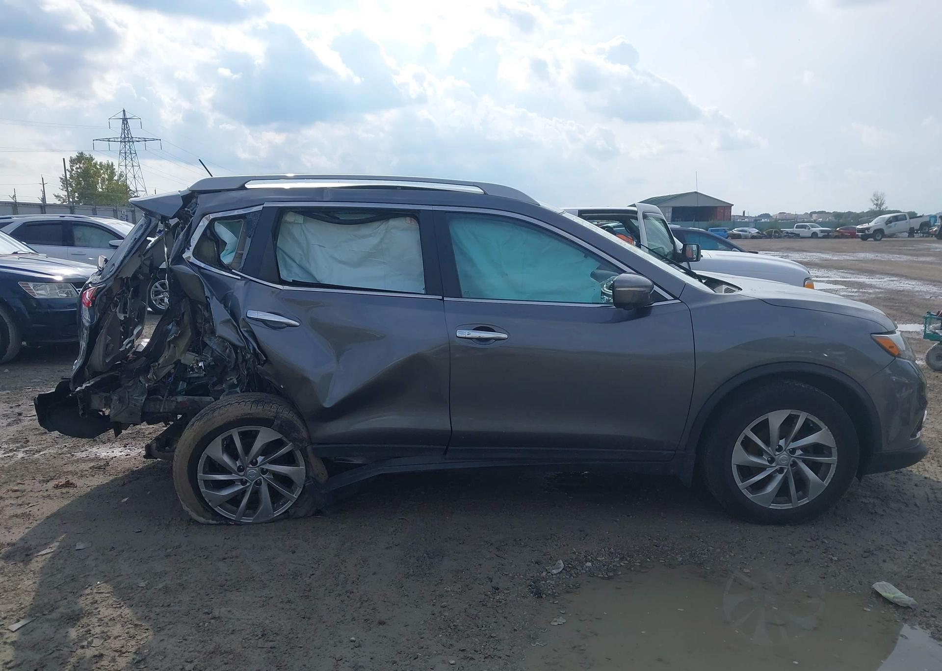 2014 NISSAN ROGUE S