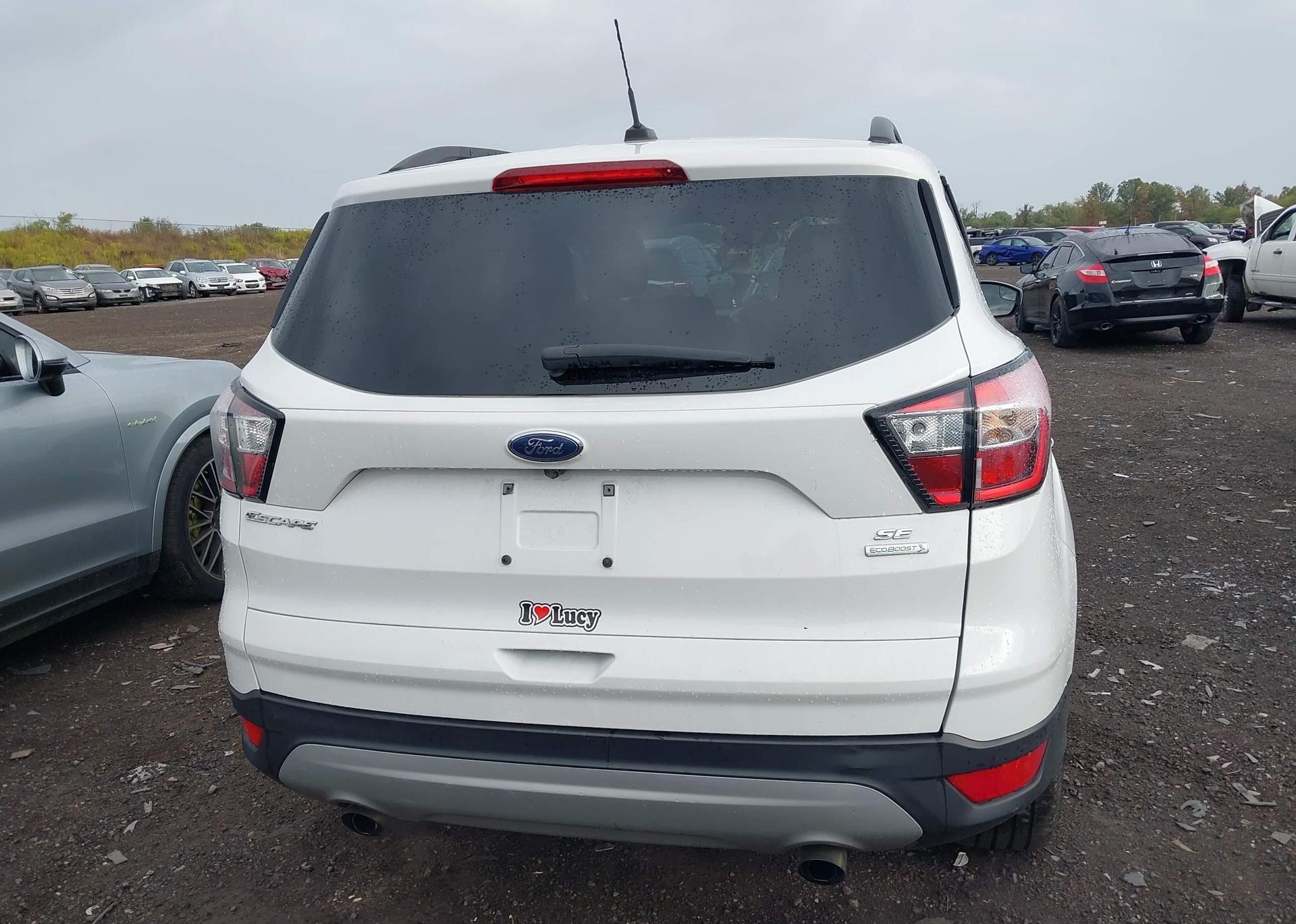 2018 FORD ESCAPE SE