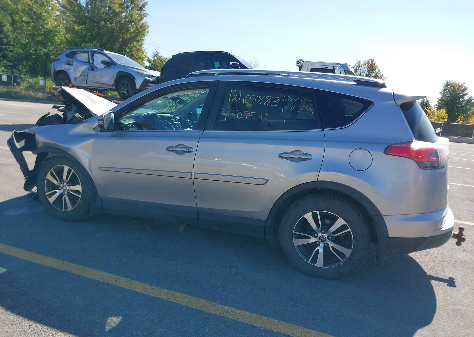 2016 TOYOTA RAV4 XLE