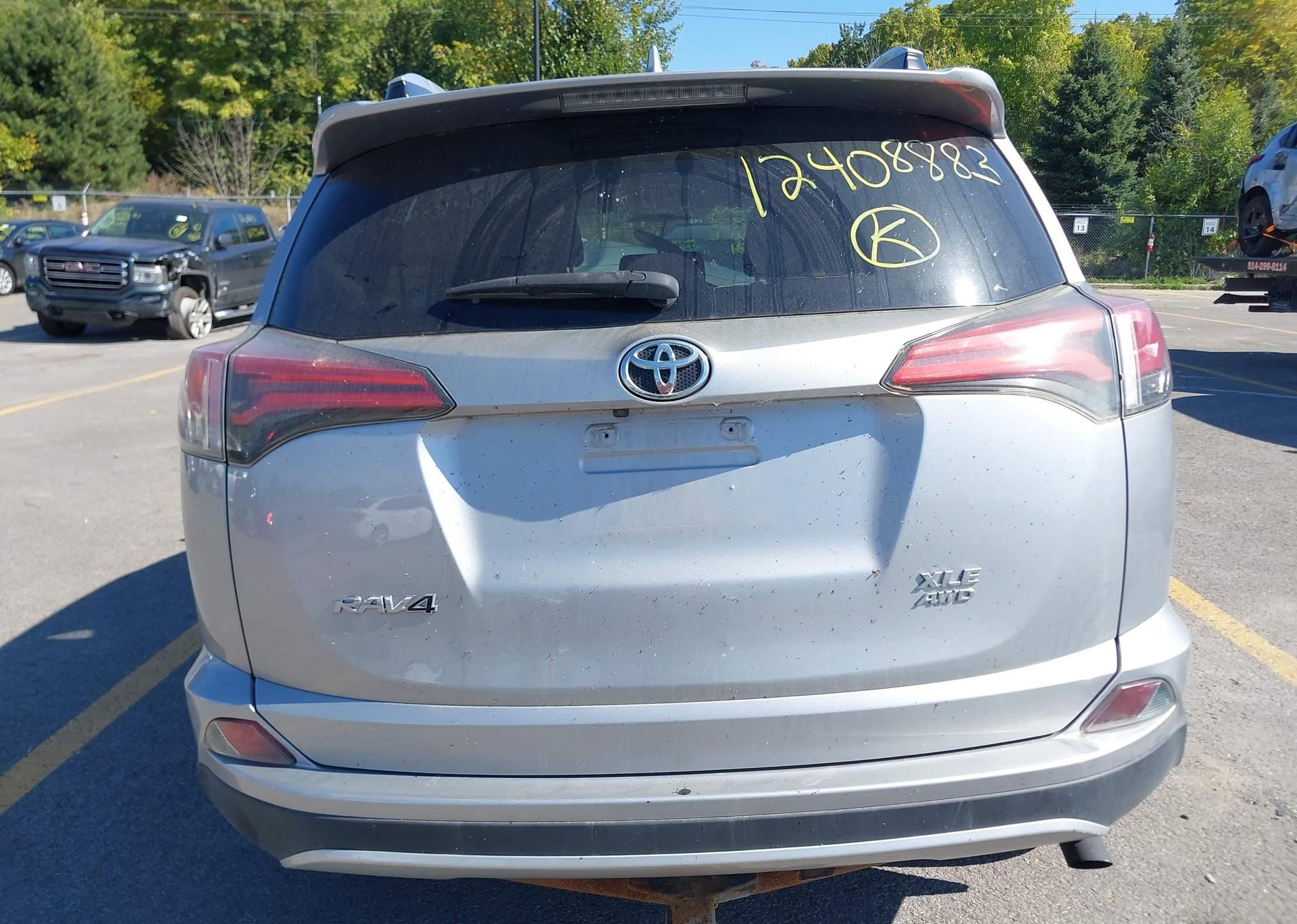 2016 TOYOTA RAV4 XLE