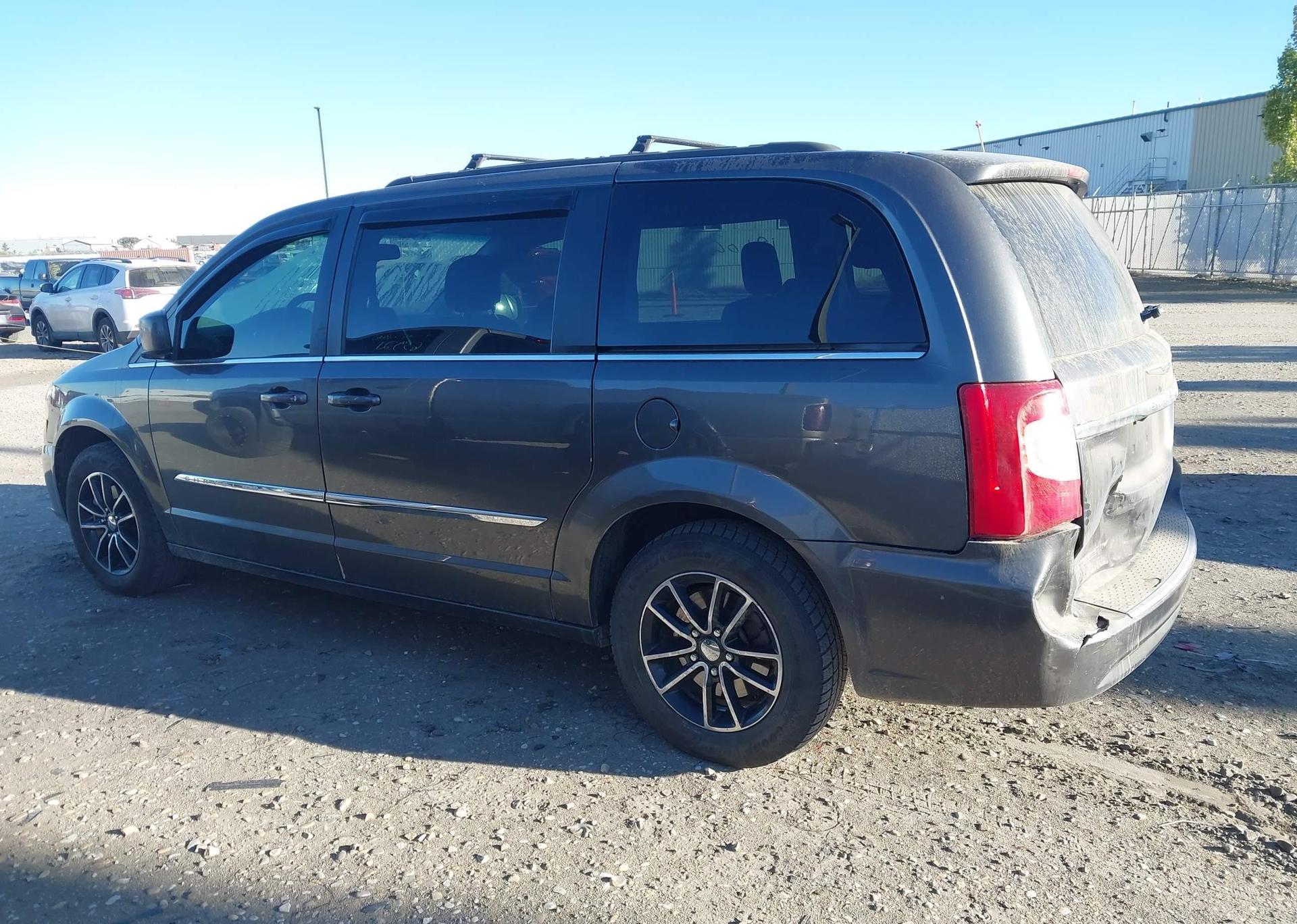 2016 CHRYSLER TOWN & COUNTRY TOURING
