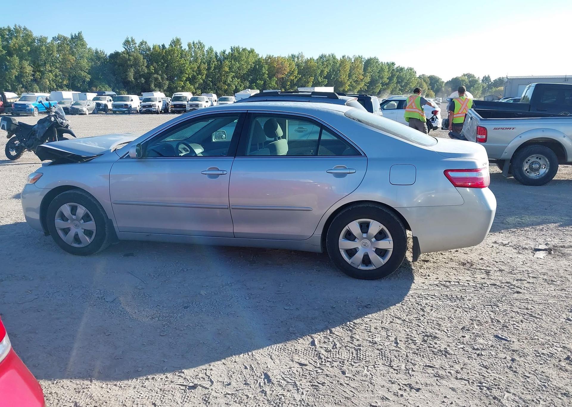 2007 TOYOTA CAMRY LE