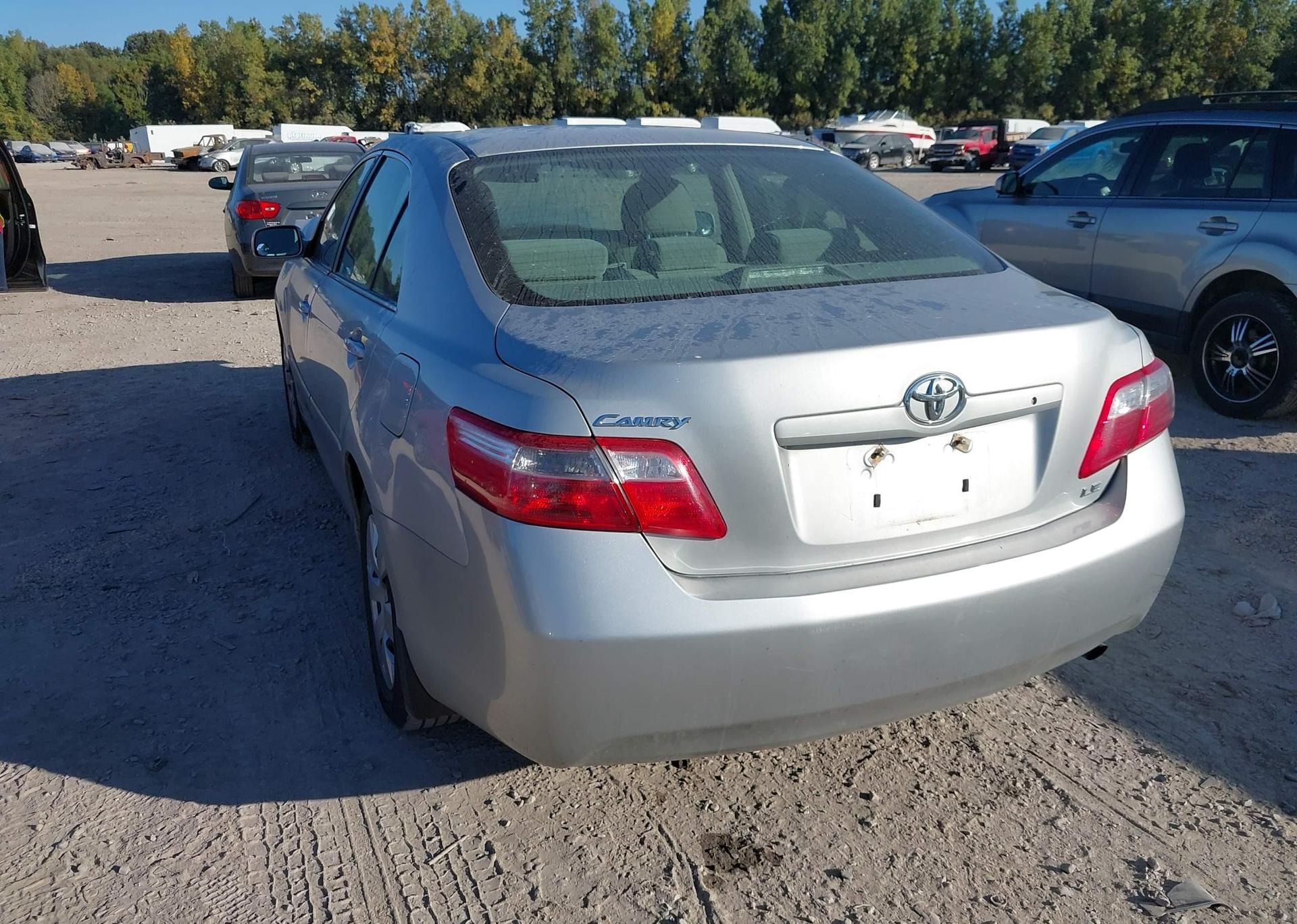 2007 TOYOTA CAMRY LE