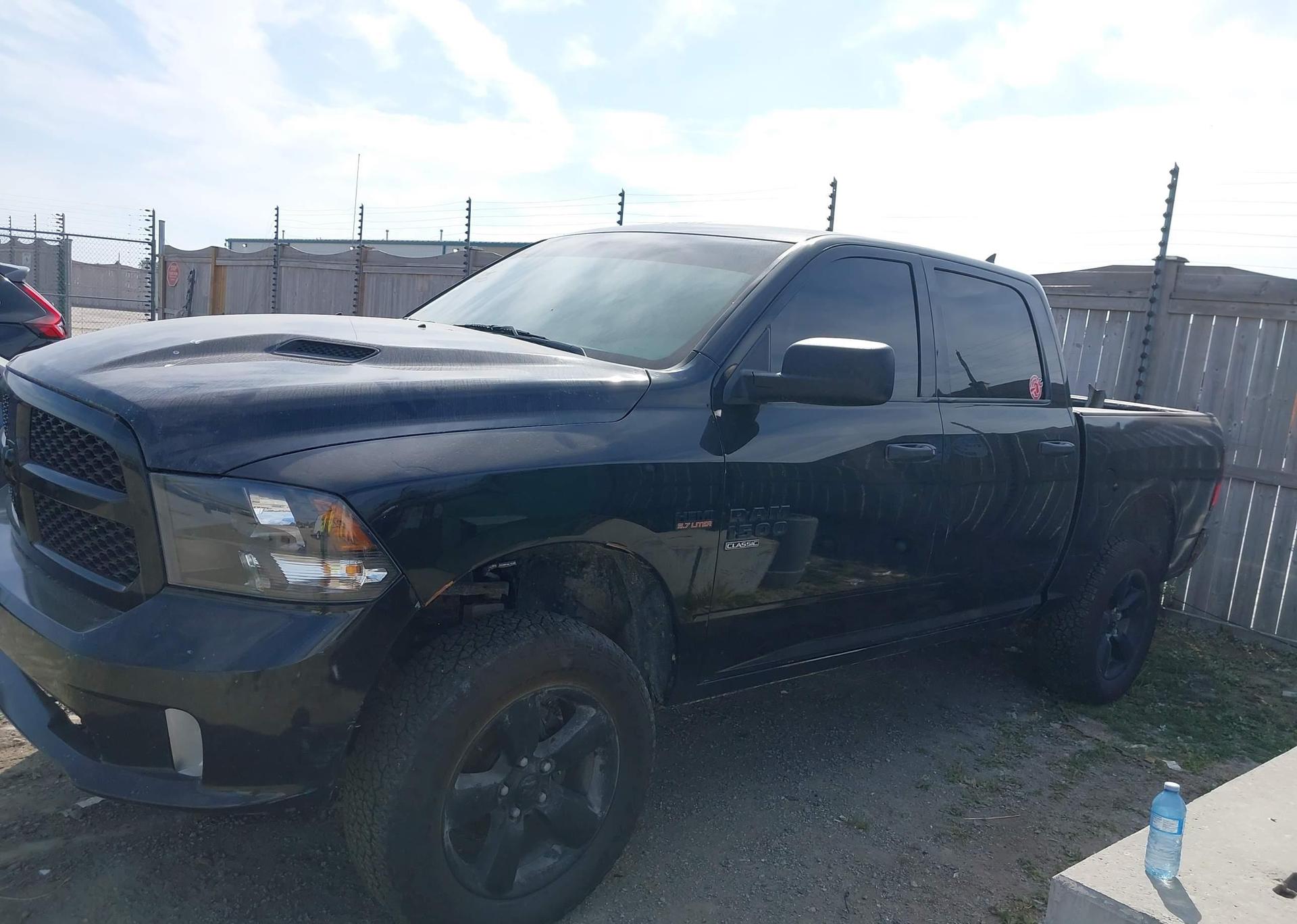 2019 RAM 1500 CLASSIC TRADESMAN