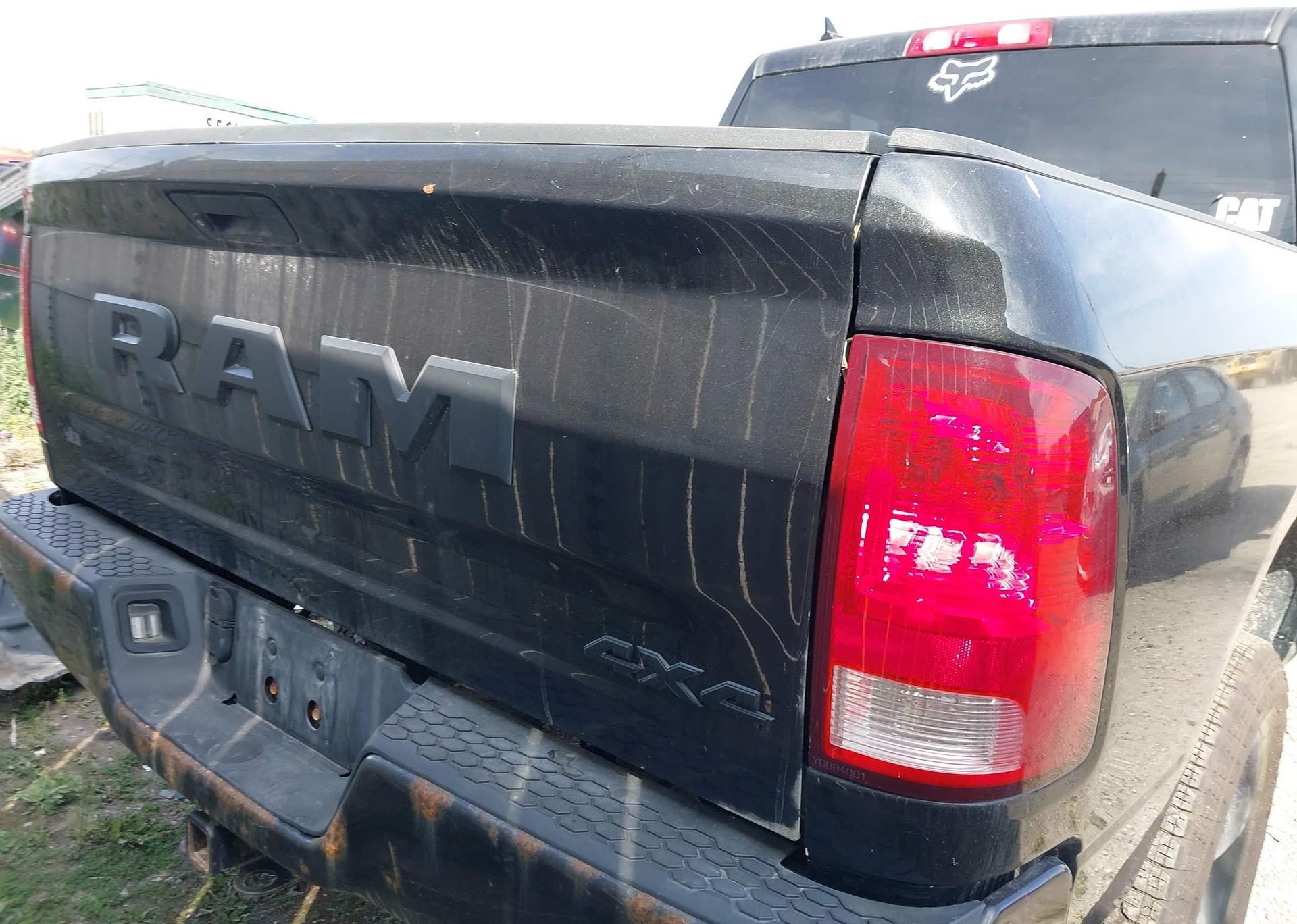 2019 RAM 1500 CLASSIC TRADESMAN