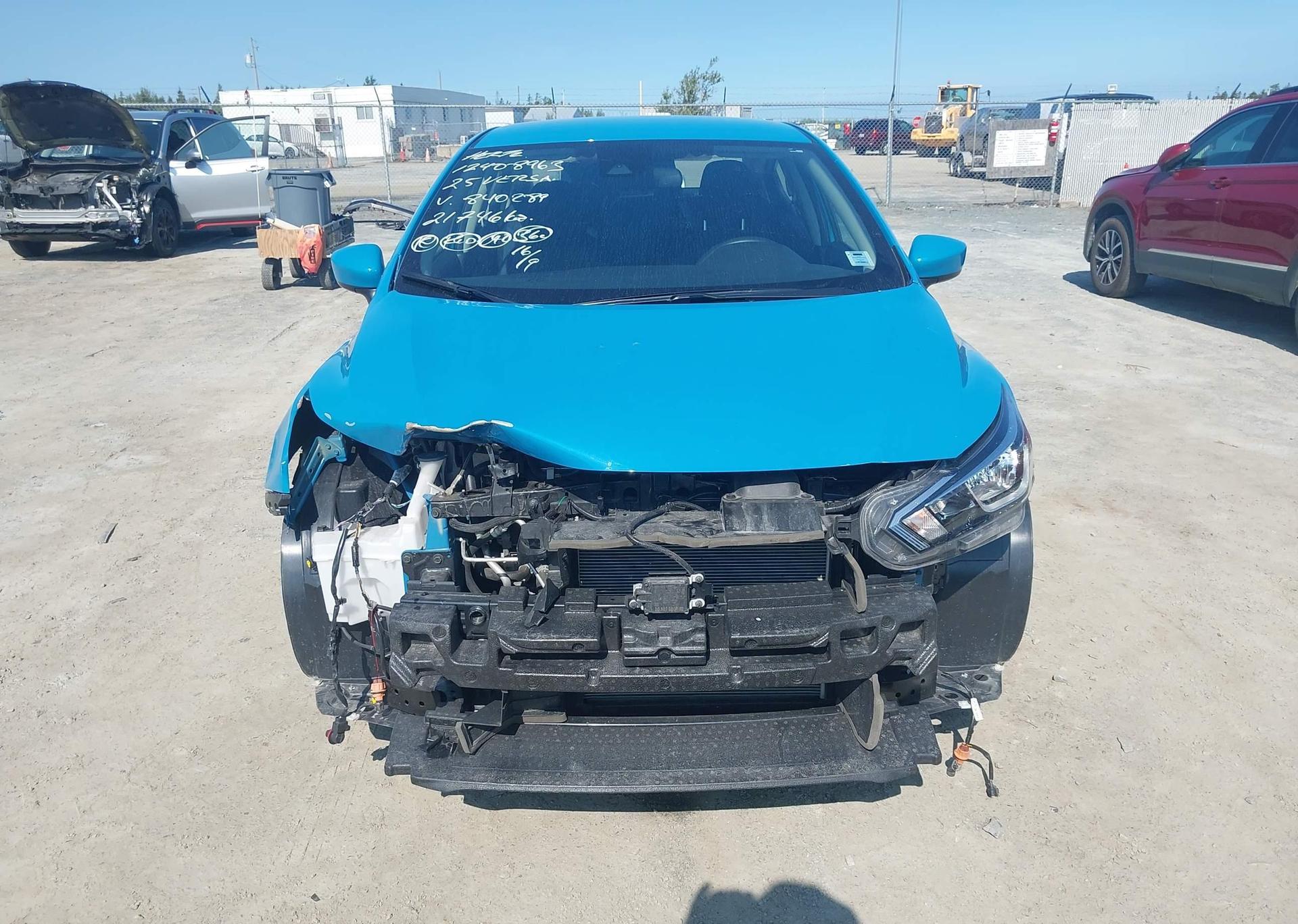 2025 NISSAN VERSA SV