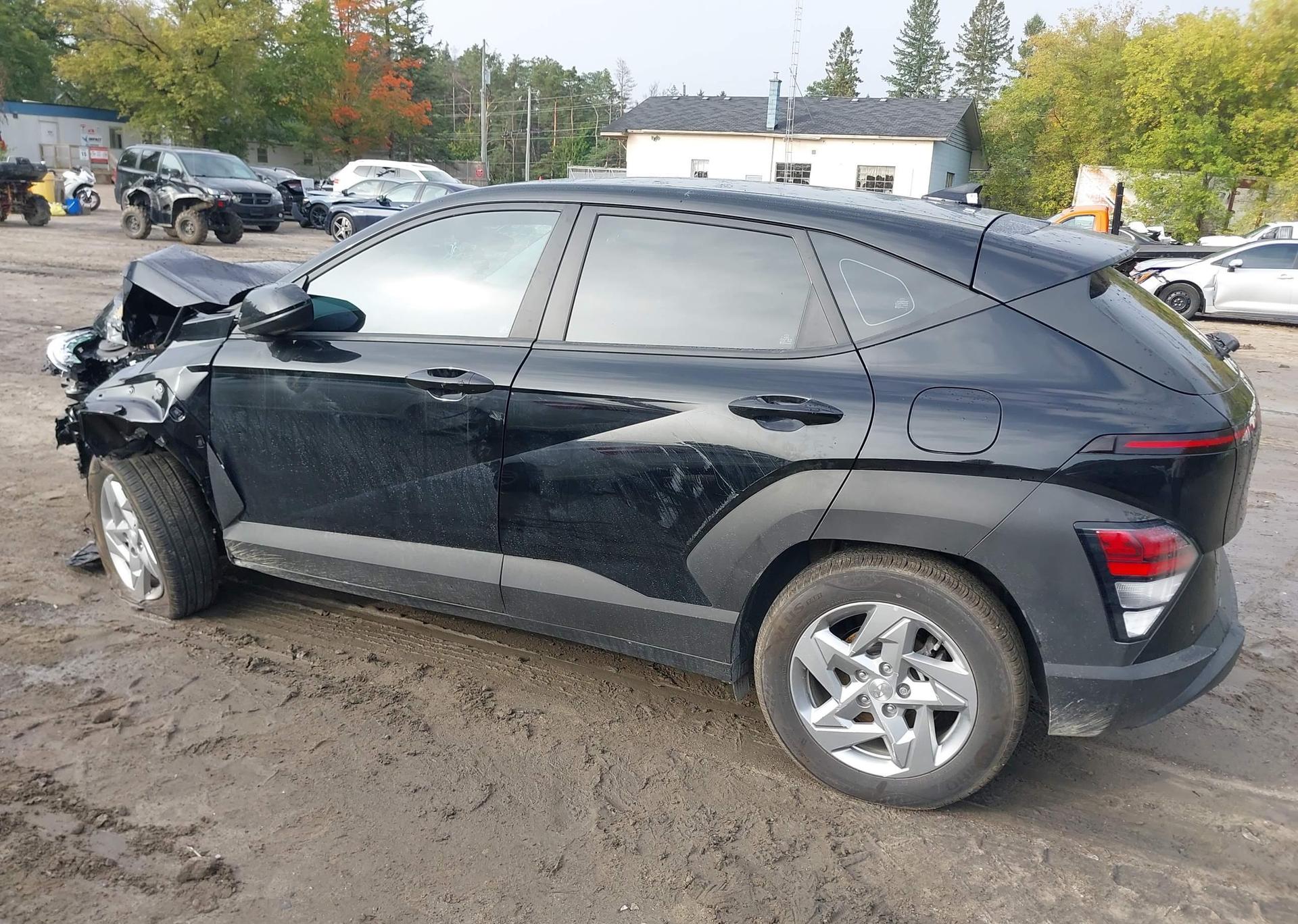 2025 HYUNDAI KONA SE