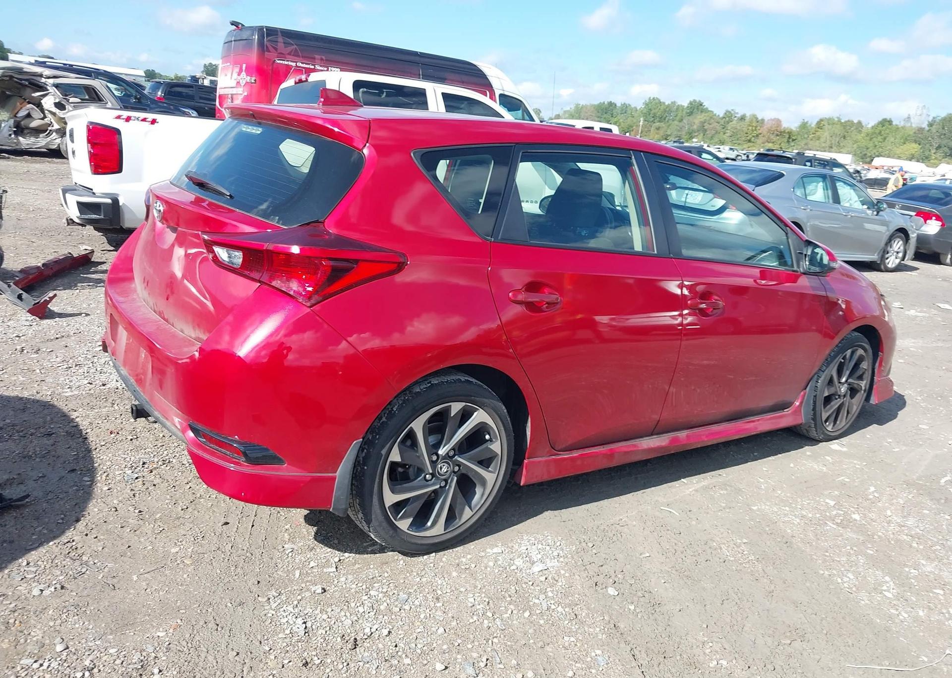 2018 TOYOTA COROLLA