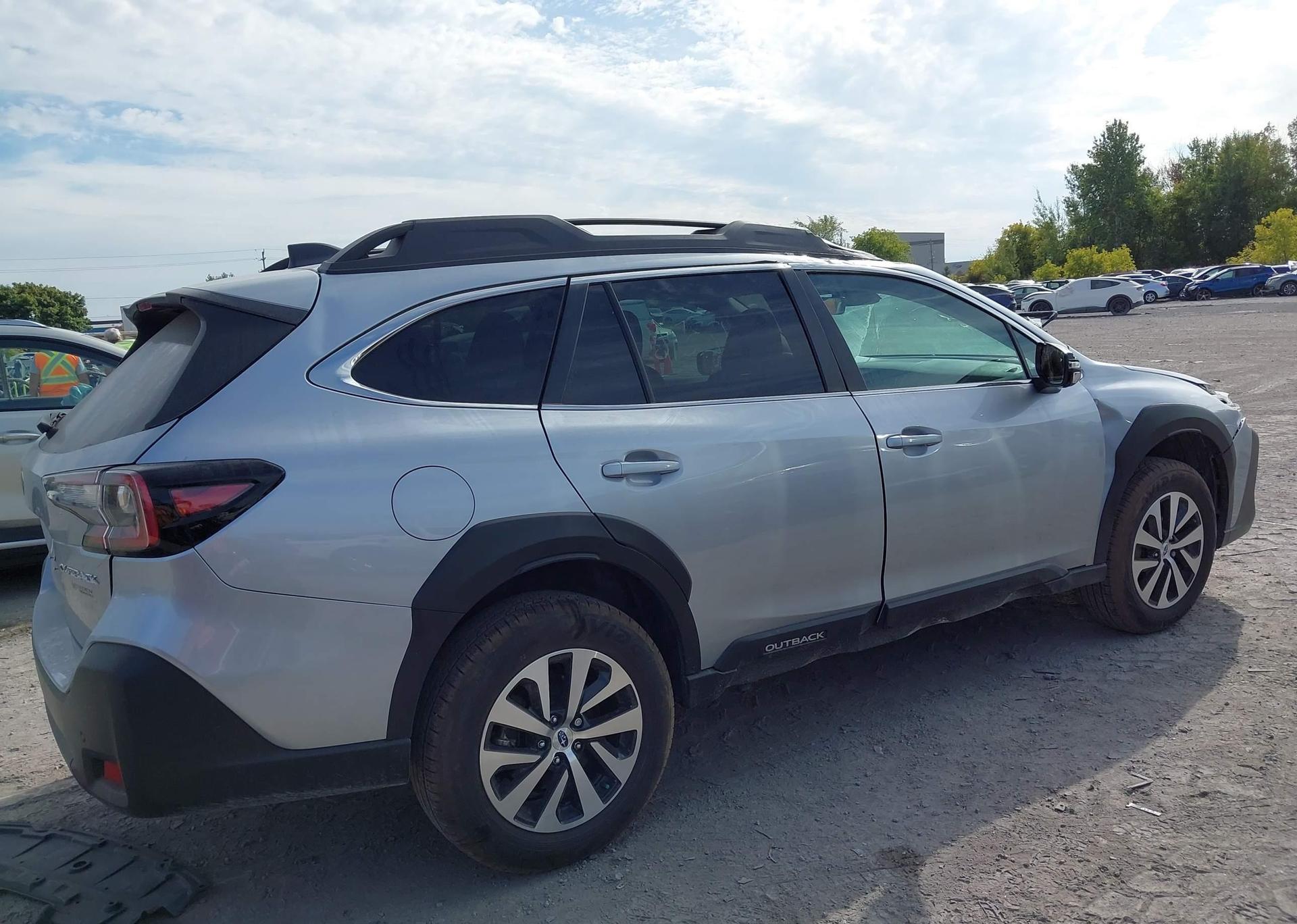2025 SUBARU OUTBACK TOURING