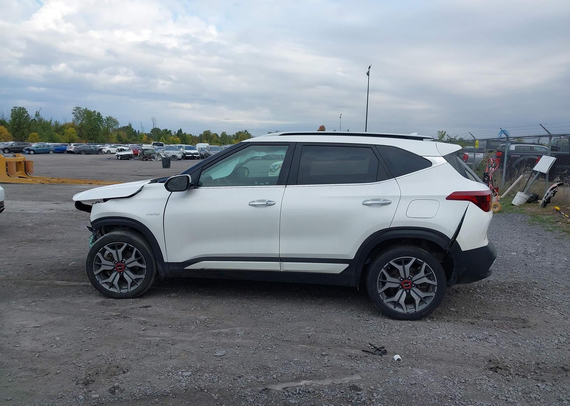 2023 KIA SELTOS