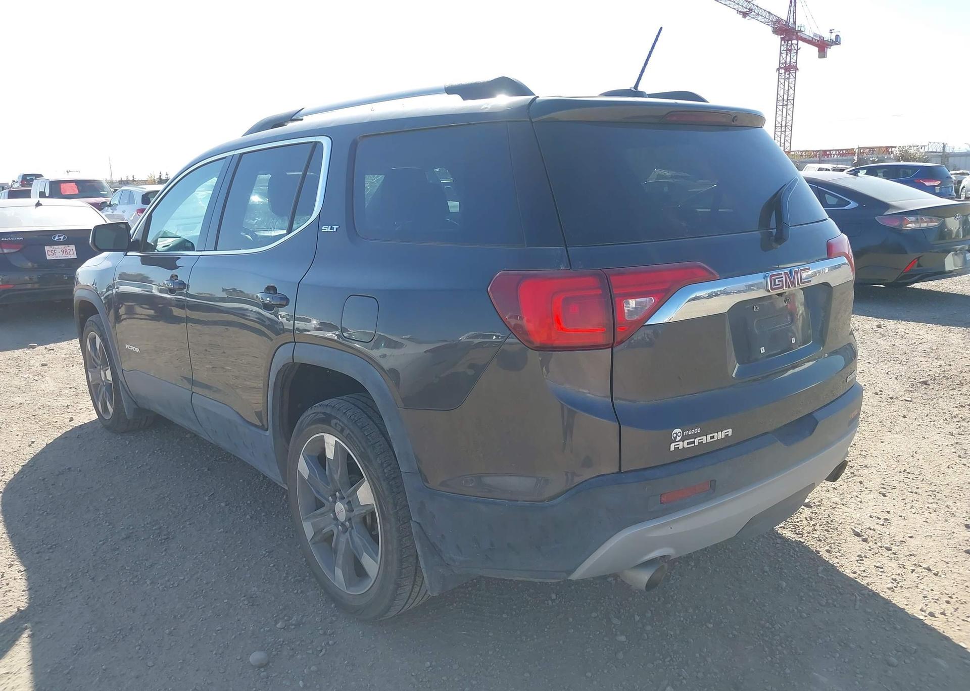 2017 GMC ACADIA SLT-2