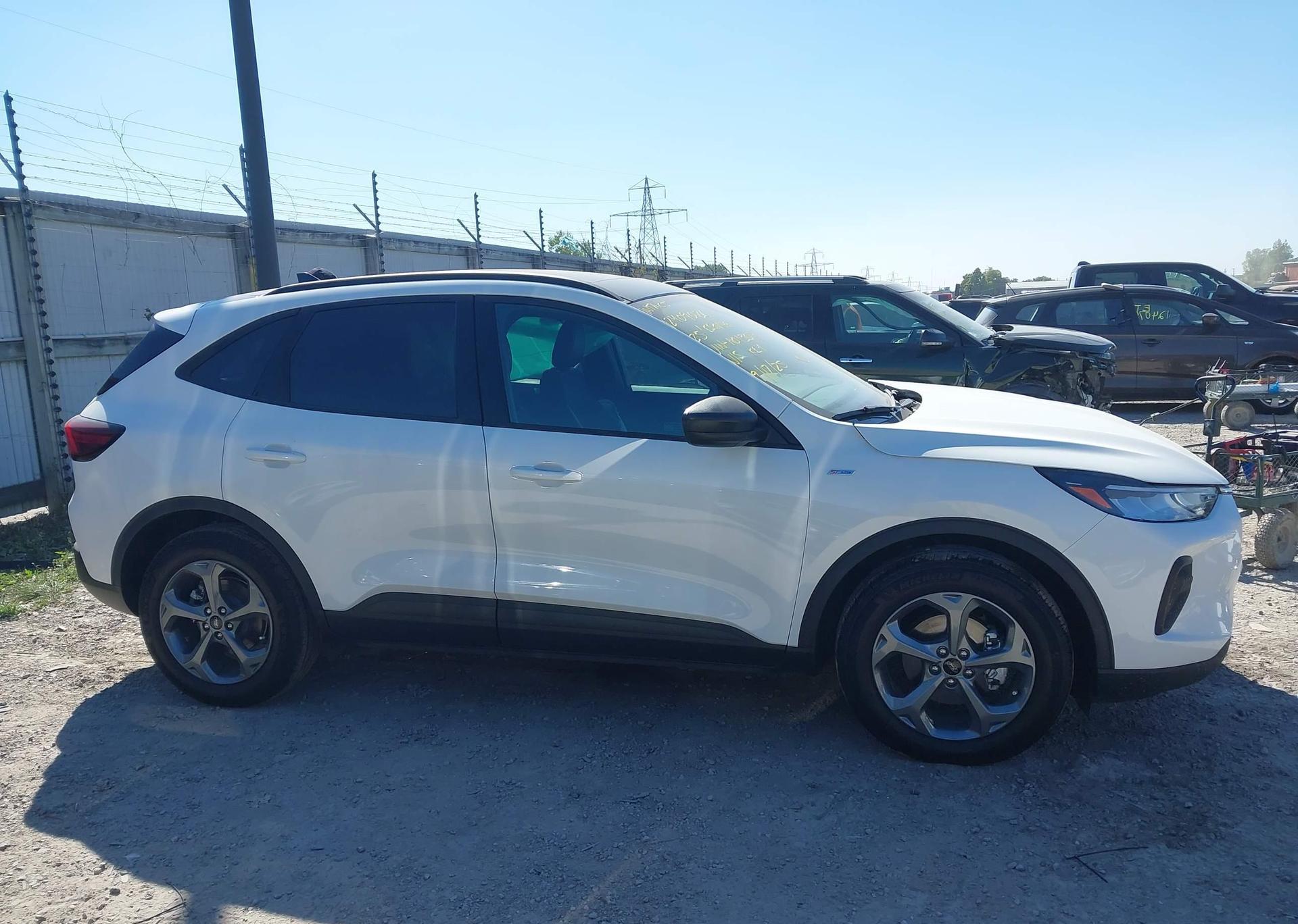 2025 FORD ESCAPE