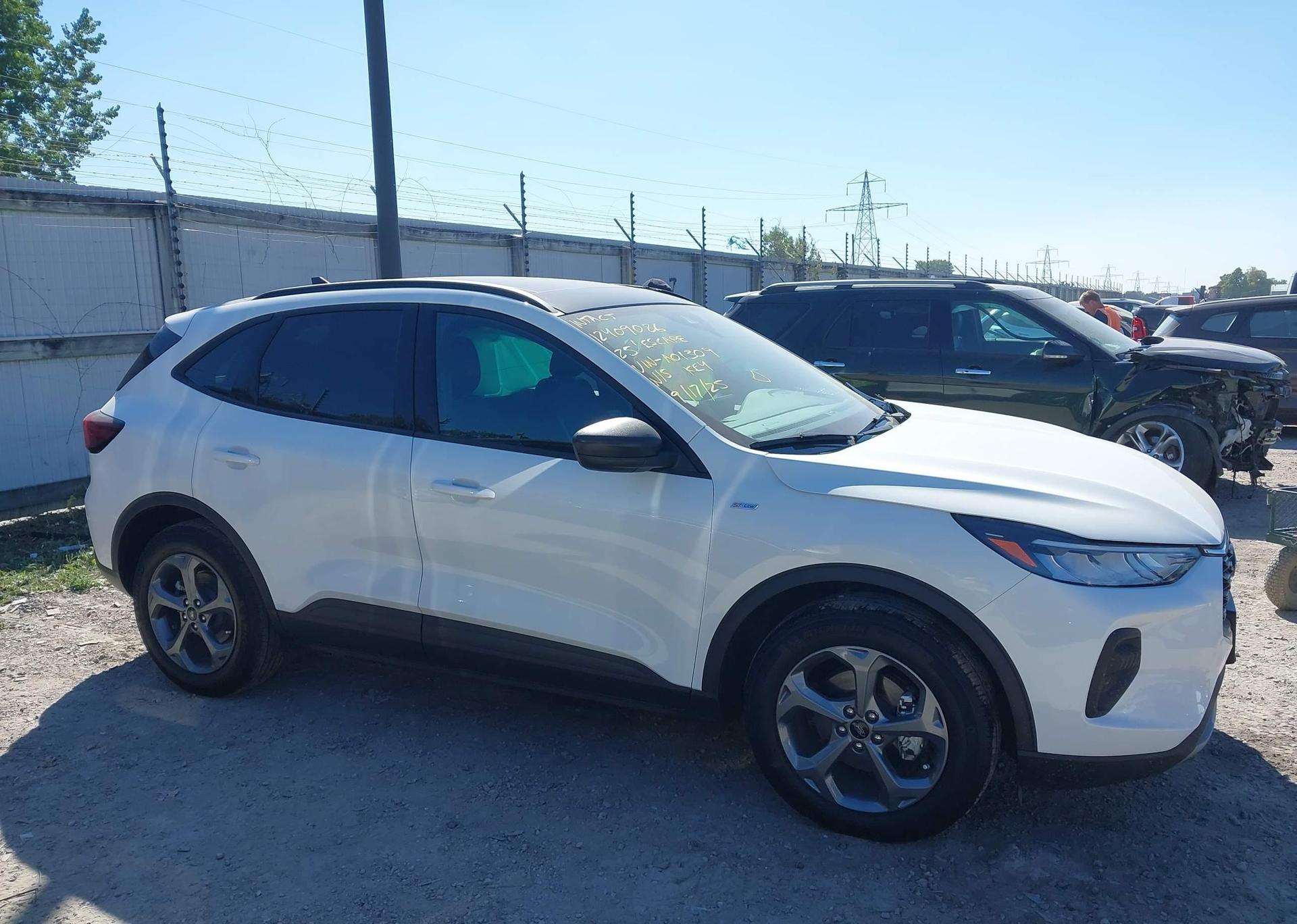2025 FORD ESCAPE