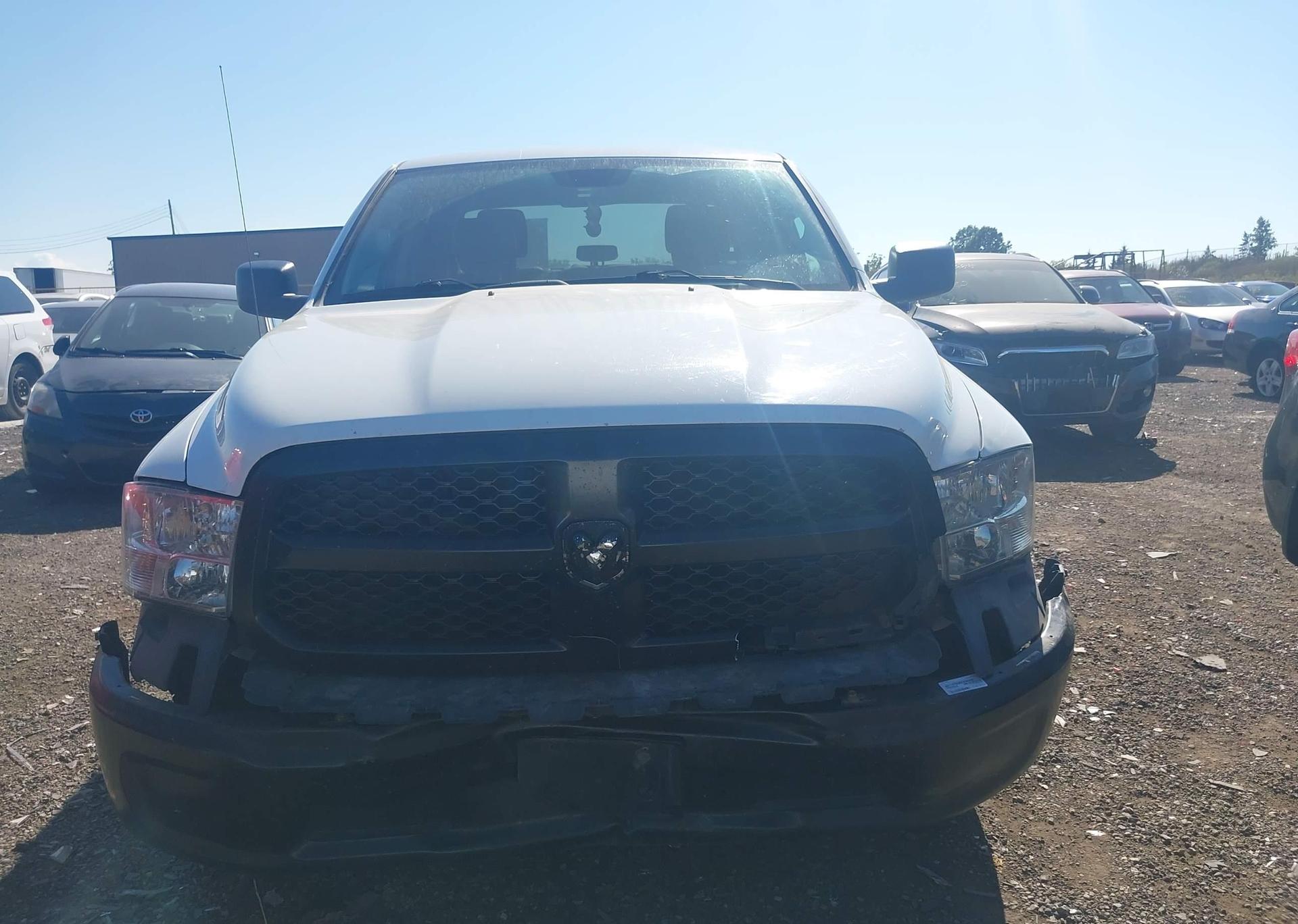 2017 RAM 1500 ST