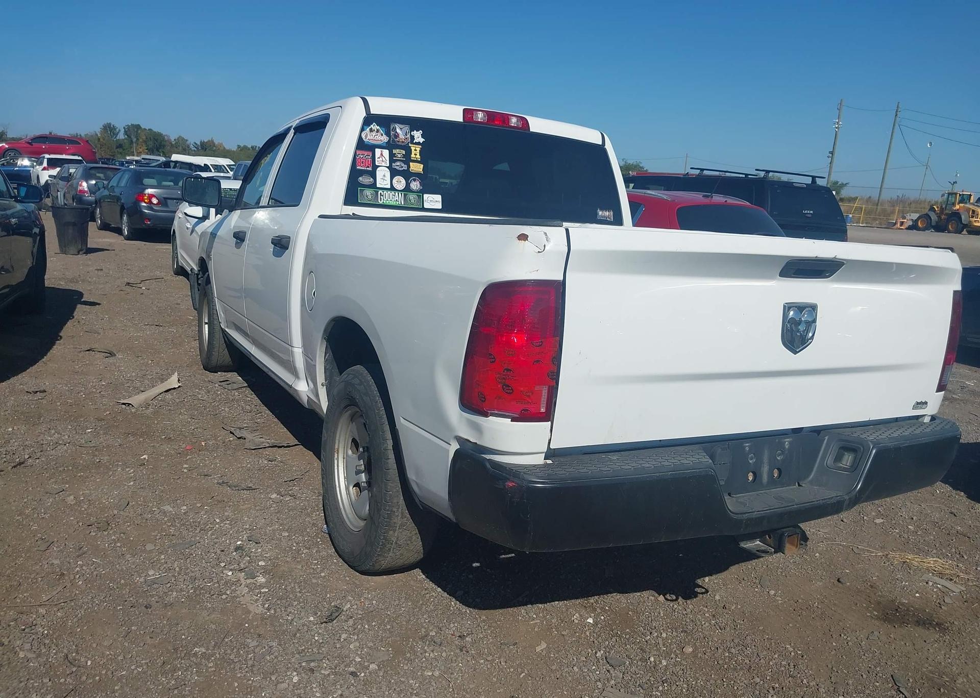 2017 RAM 1500 ST
