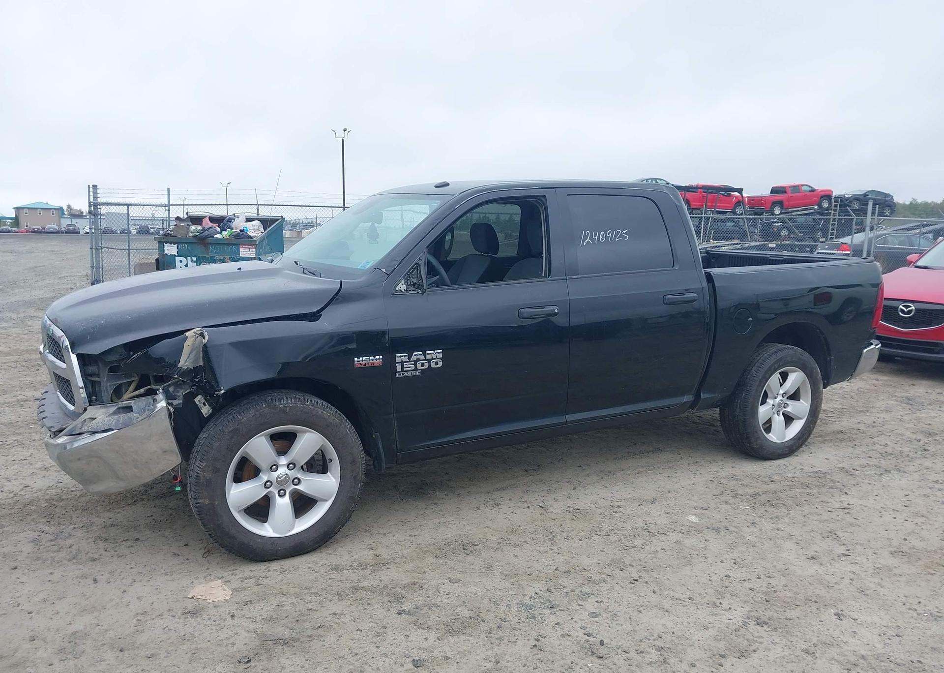 2023 RAM 1500 CLASSIC SLT