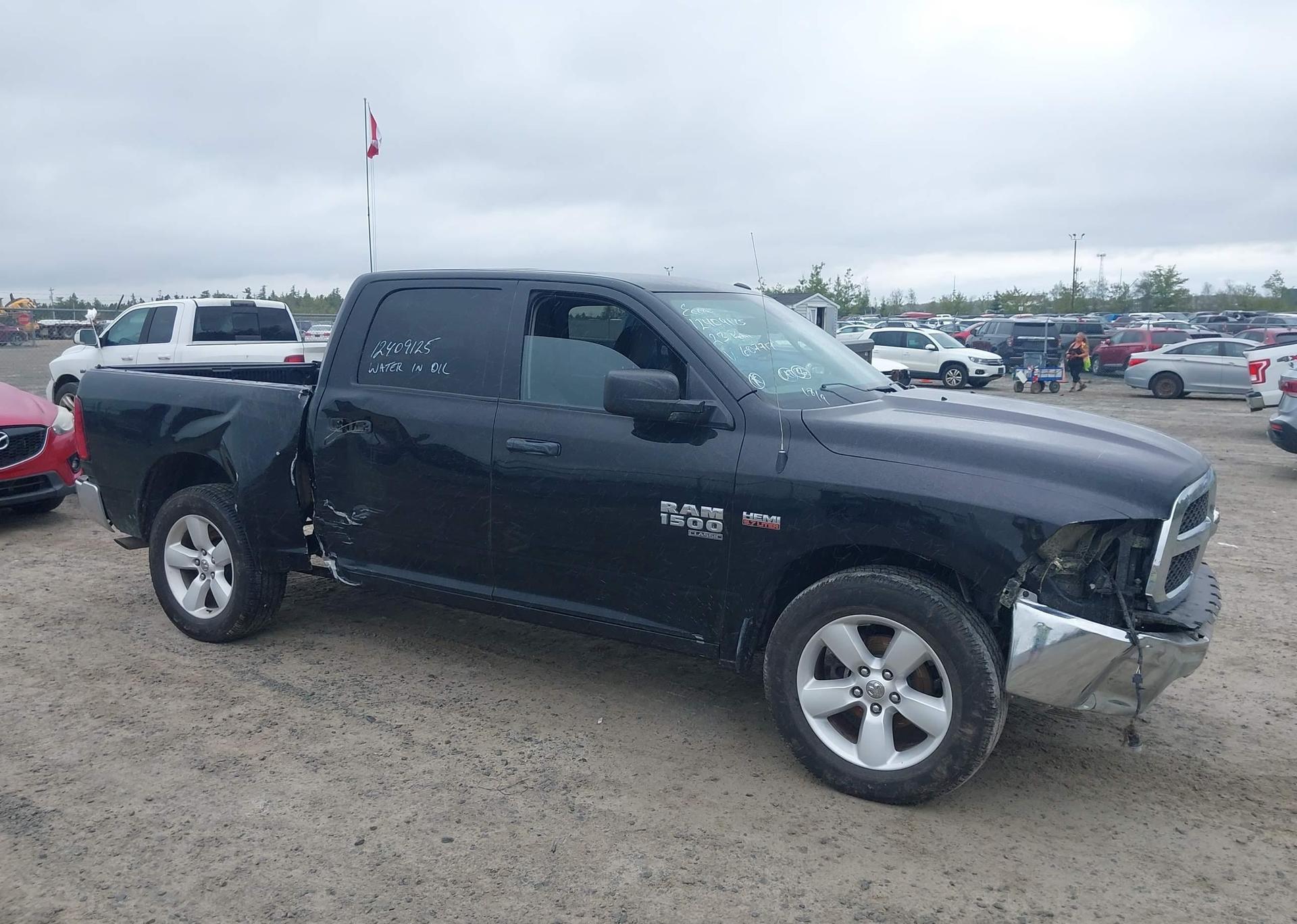 2023 RAM 1500 CLASSIC SLT