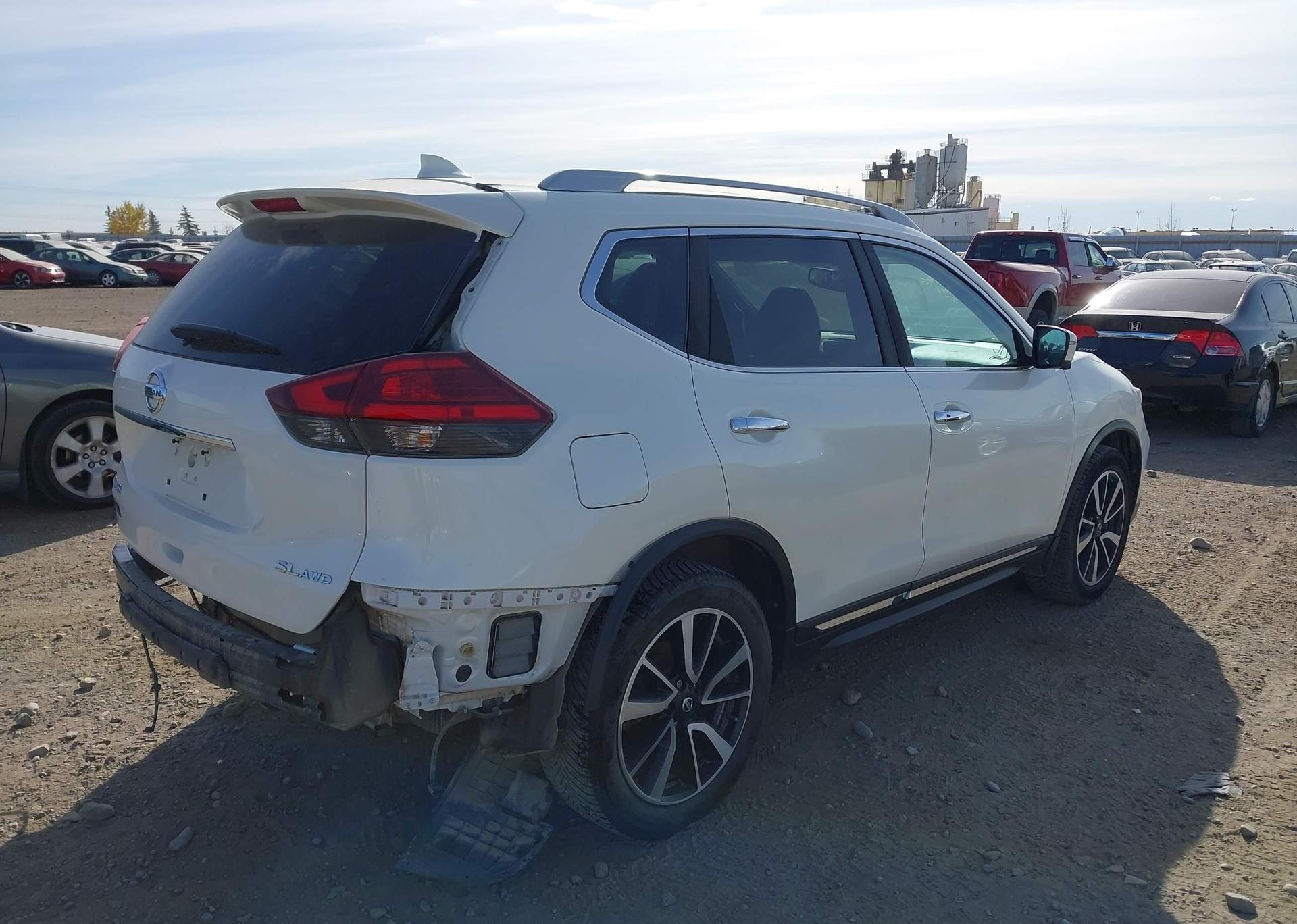 2017 NISSAN ROGUE S