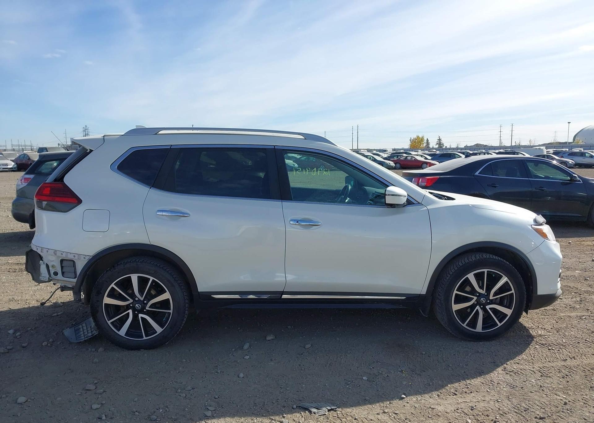 2017 NISSAN ROGUE S