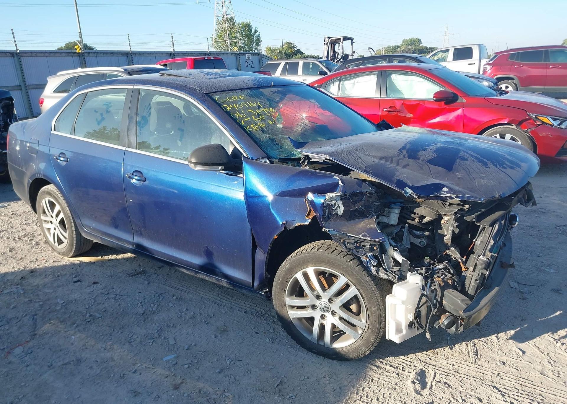 2006 VOLKSWAGEN JETTA 2.5