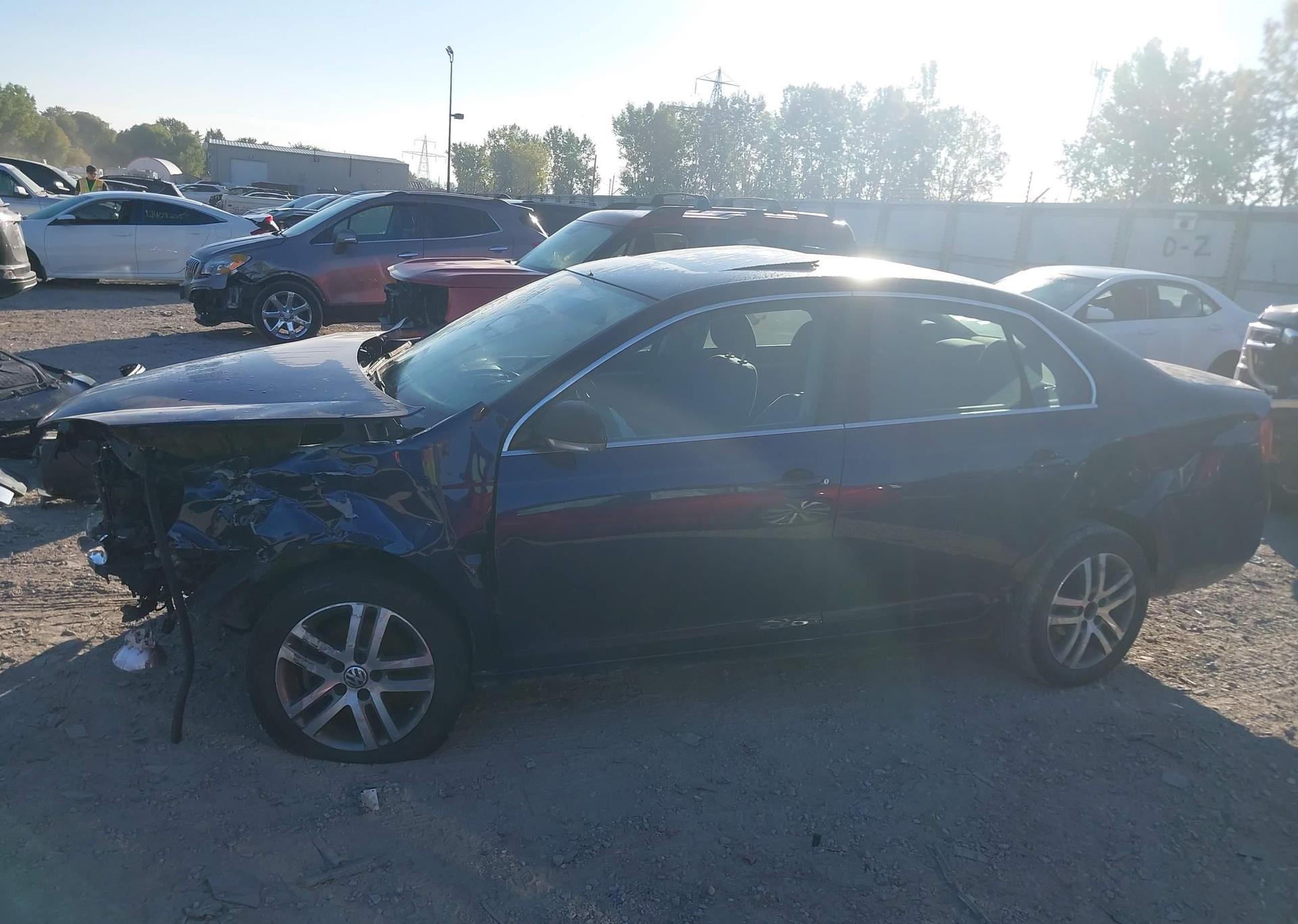 2006 VOLKSWAGEN JETTA 2.5