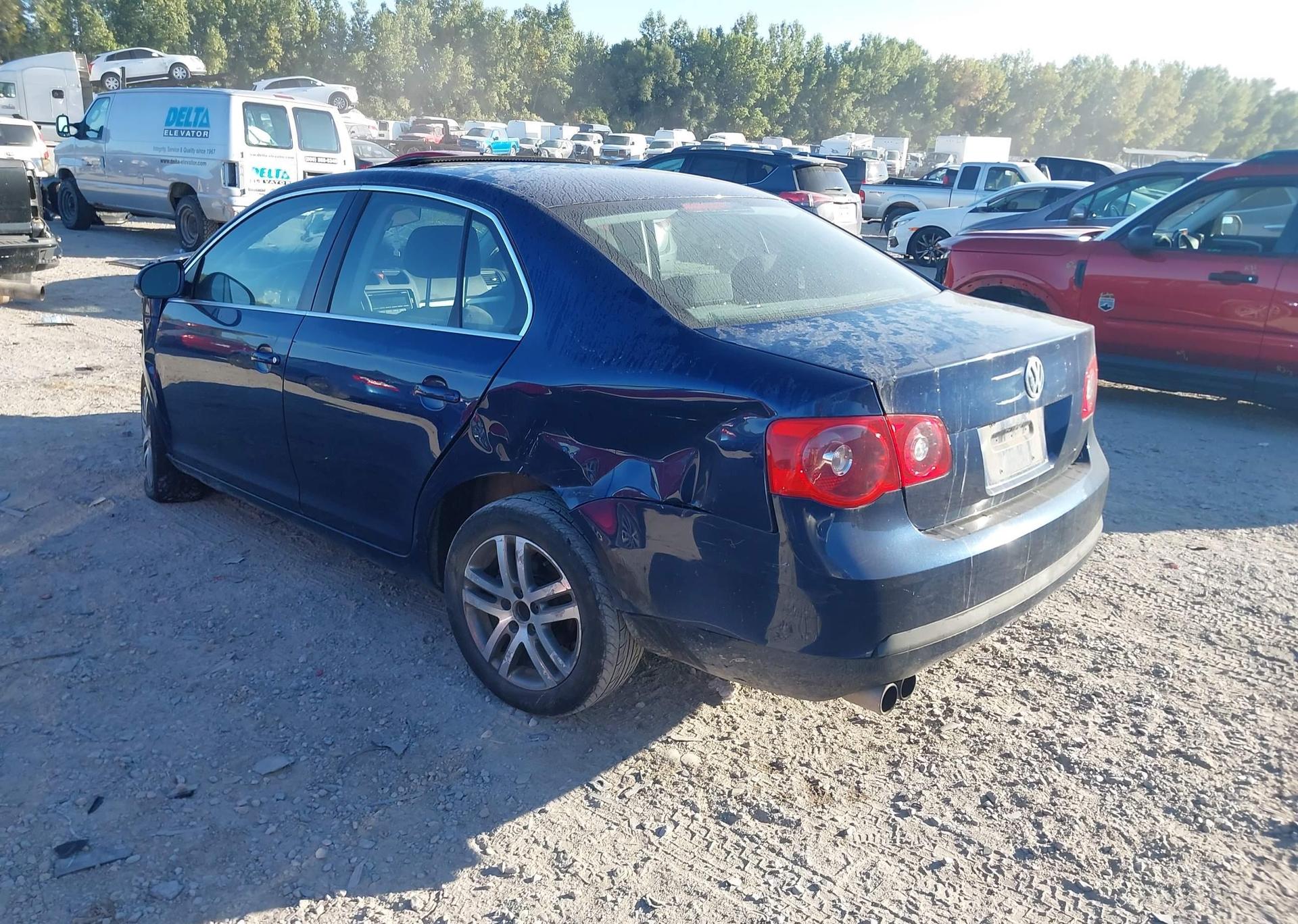 2006 VOLKSWAGEN JETTA 2.5