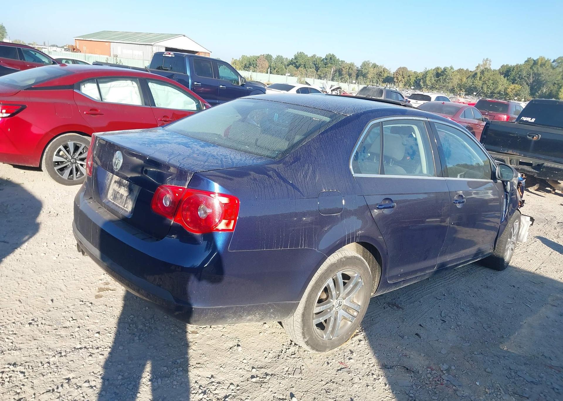 2006 VOLKSWAGEN JETTA 2.5