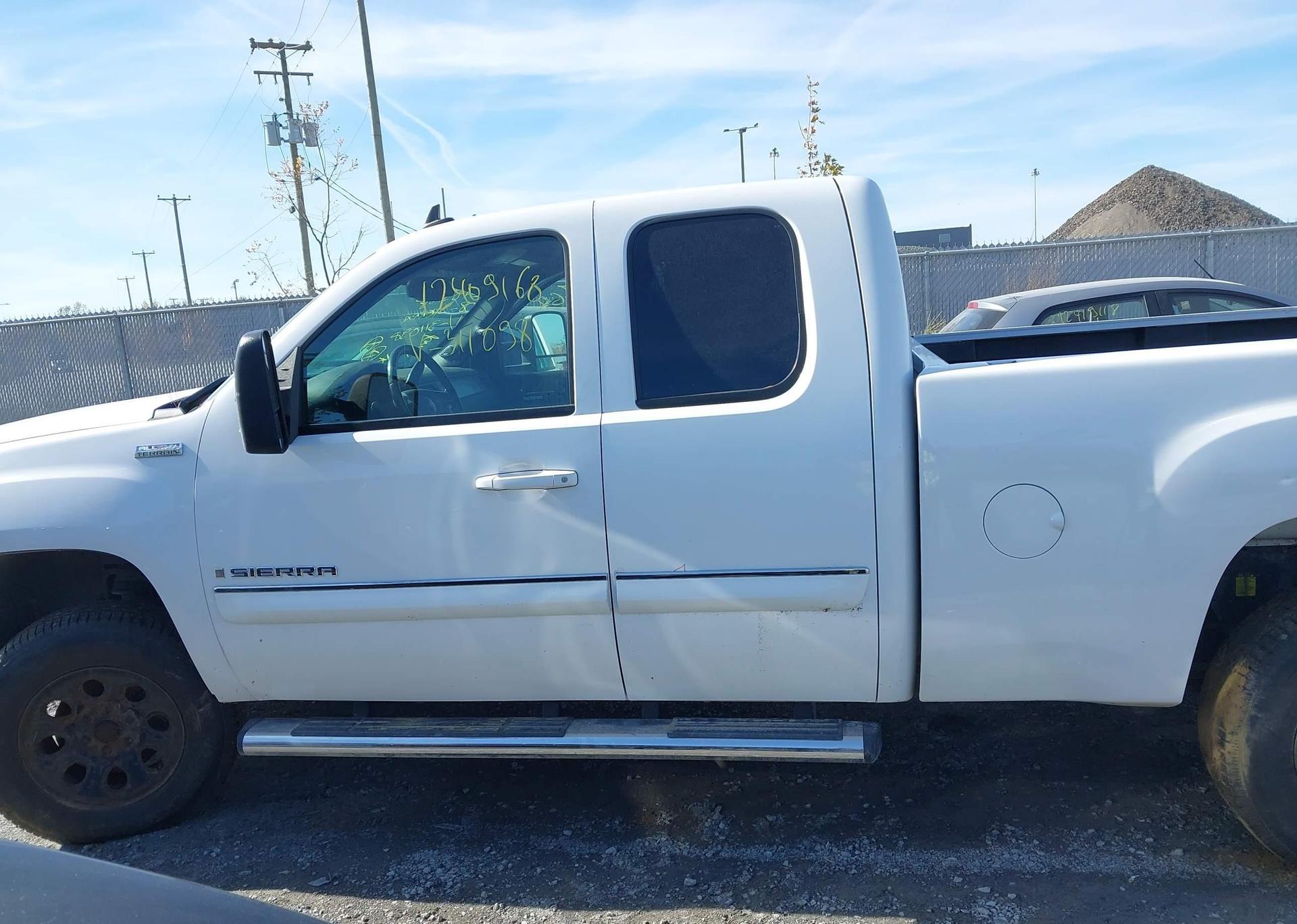 2008 GMC SIERRA 1500 SLE