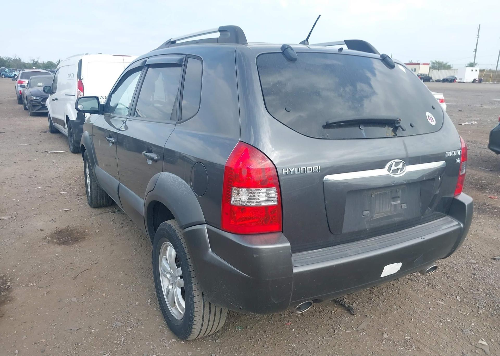 2008 HYUNDAI TUCSON GL V6