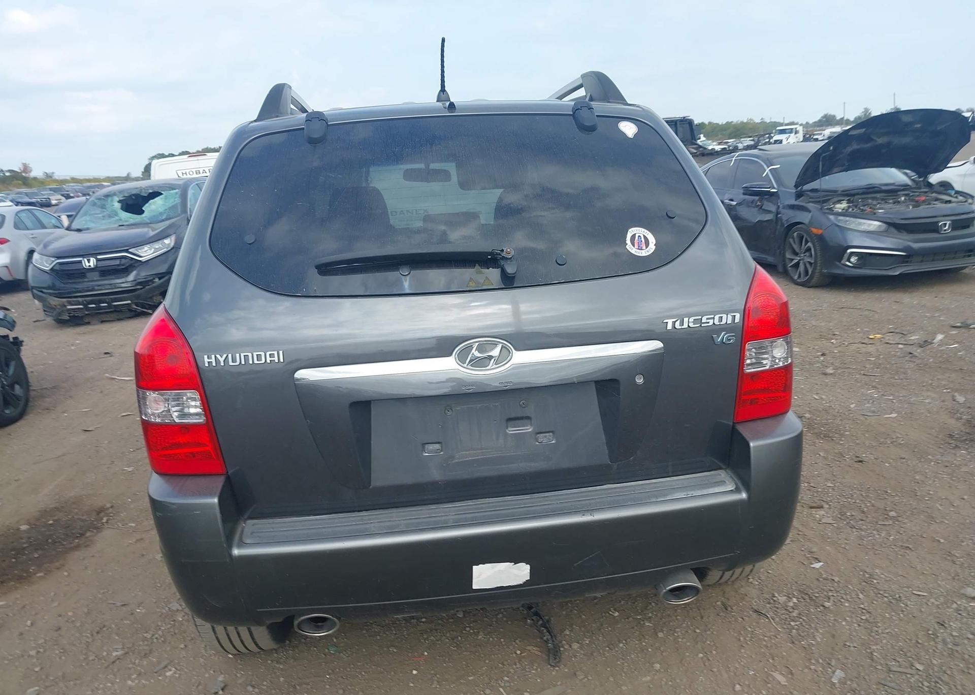 2008 HYUNDAI TUCSON GL V6