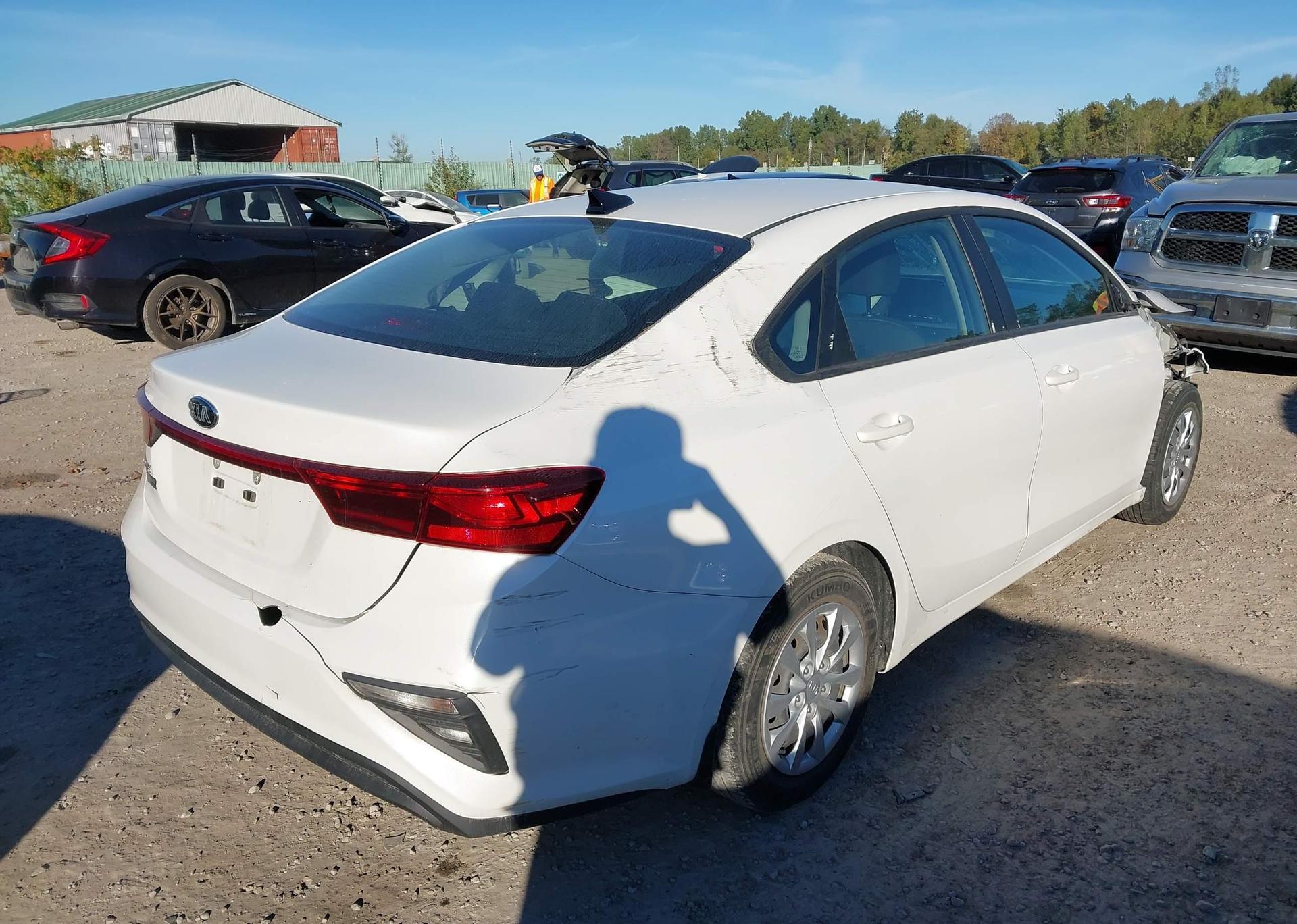 2021 KIA FORTE LX