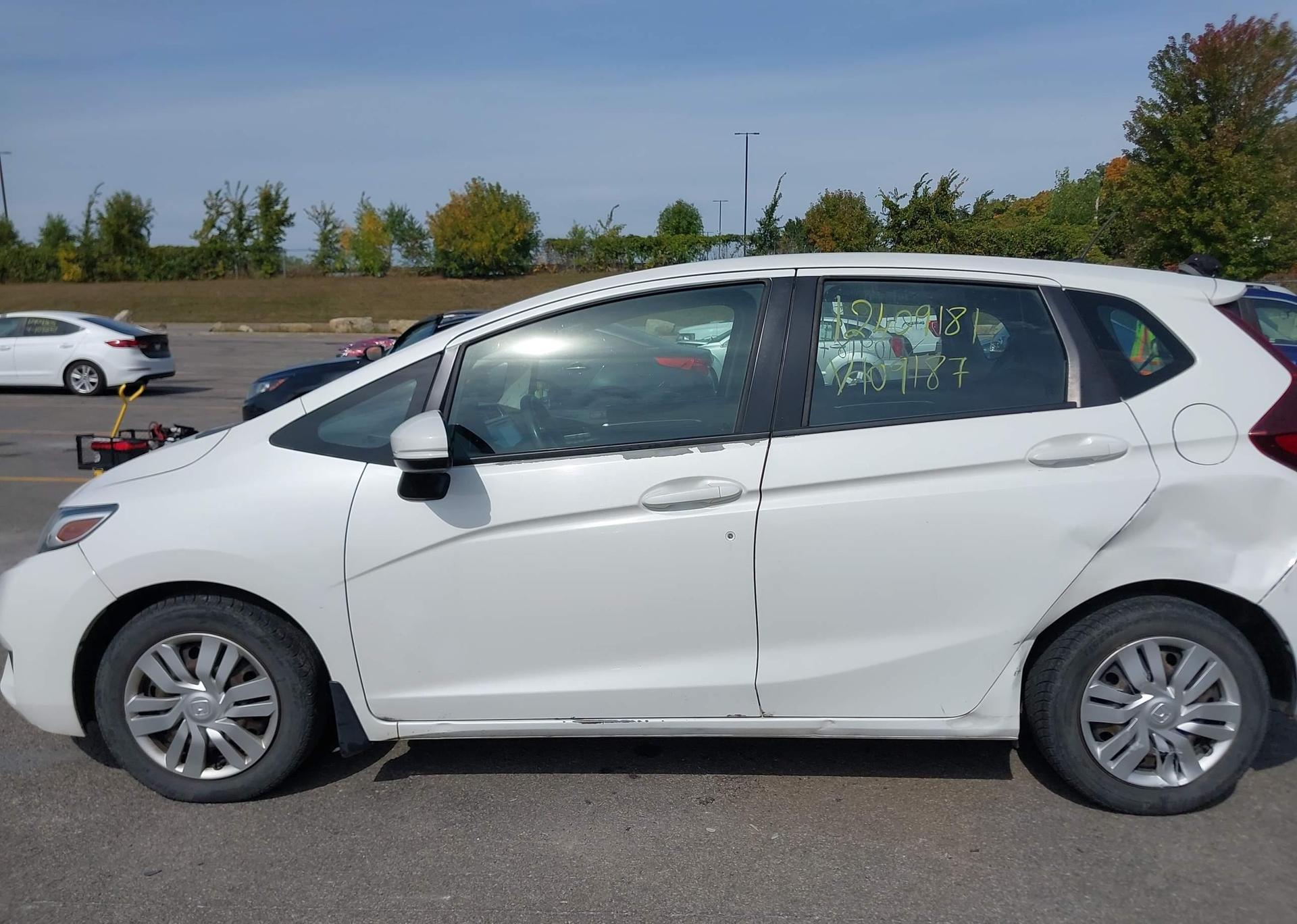 2015 HONDA FIT