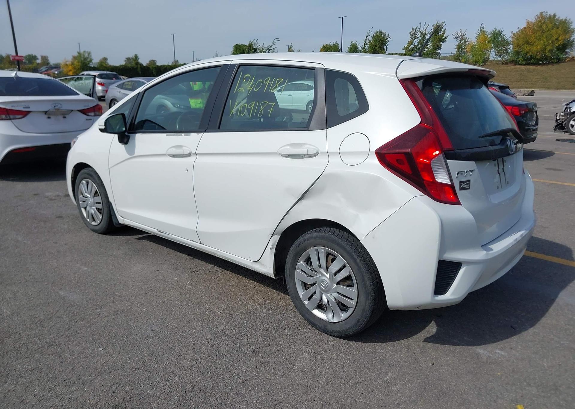2015 HONDA FIT
