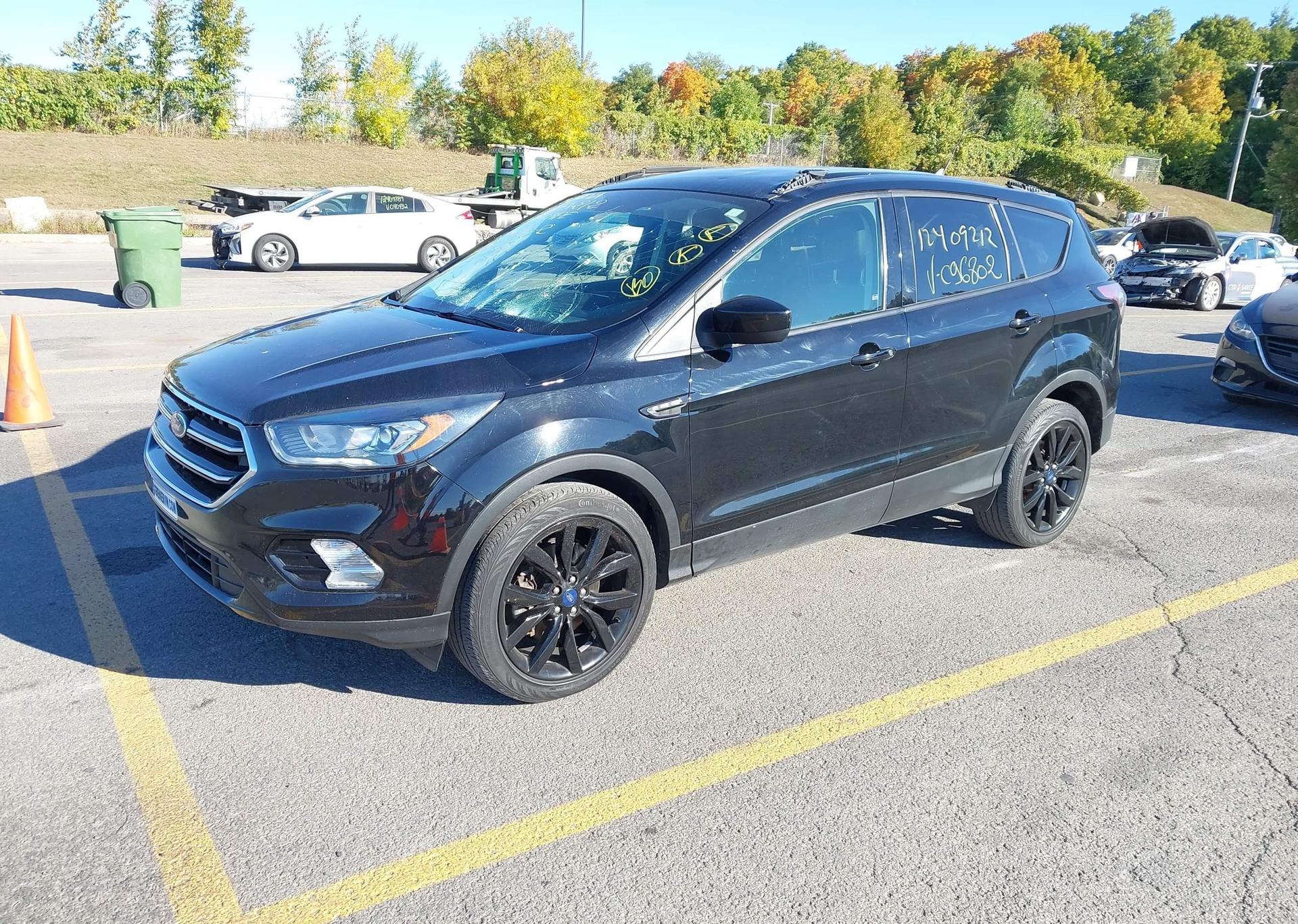 2018 FORD ESCAPE SE