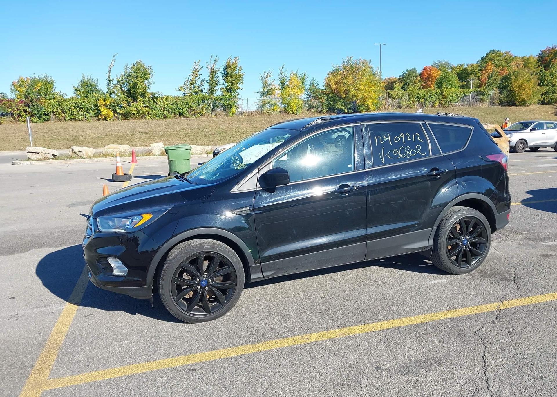 2018 FORD ESCAPE SE