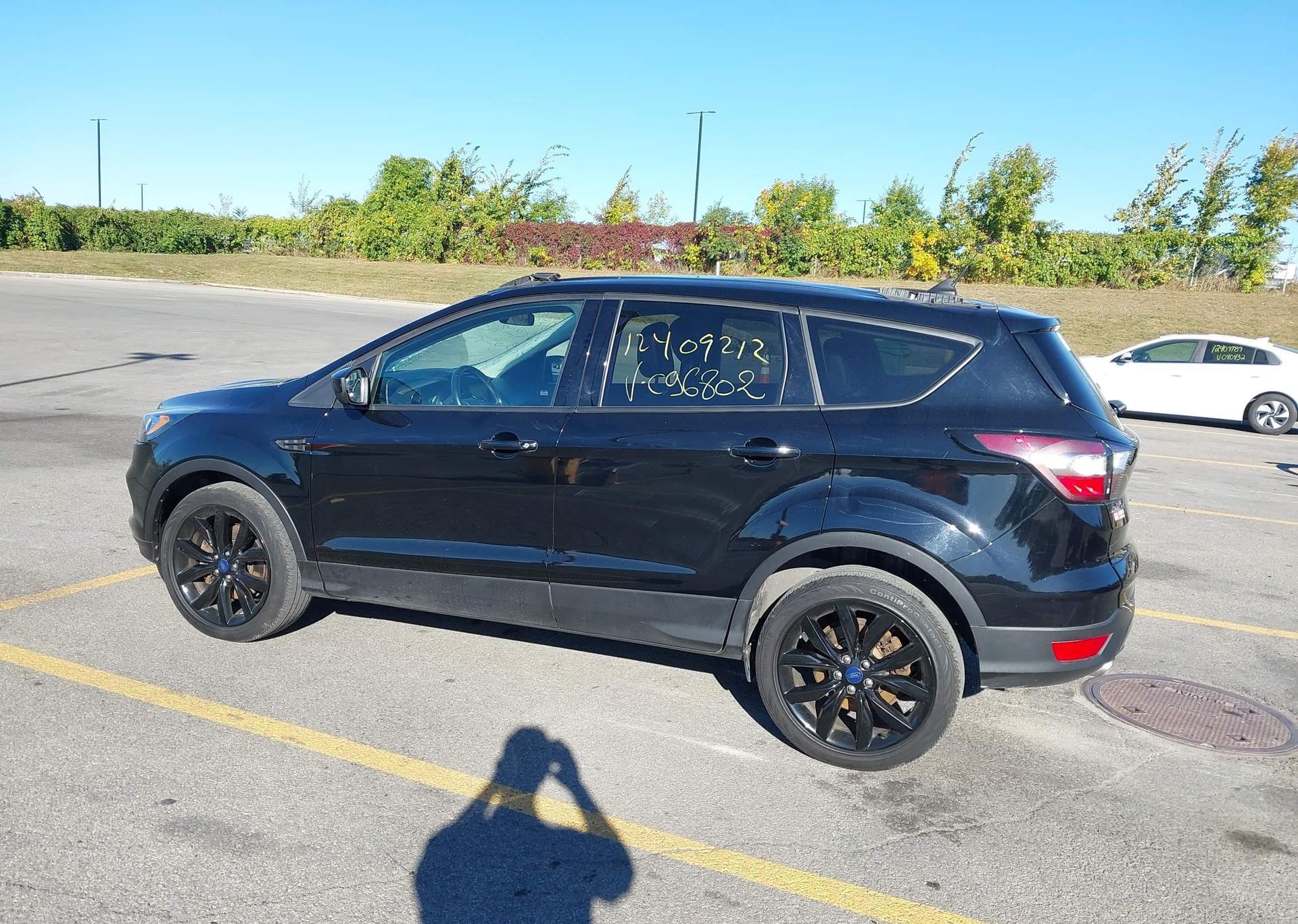 2018 FORD ESCAPE SE
