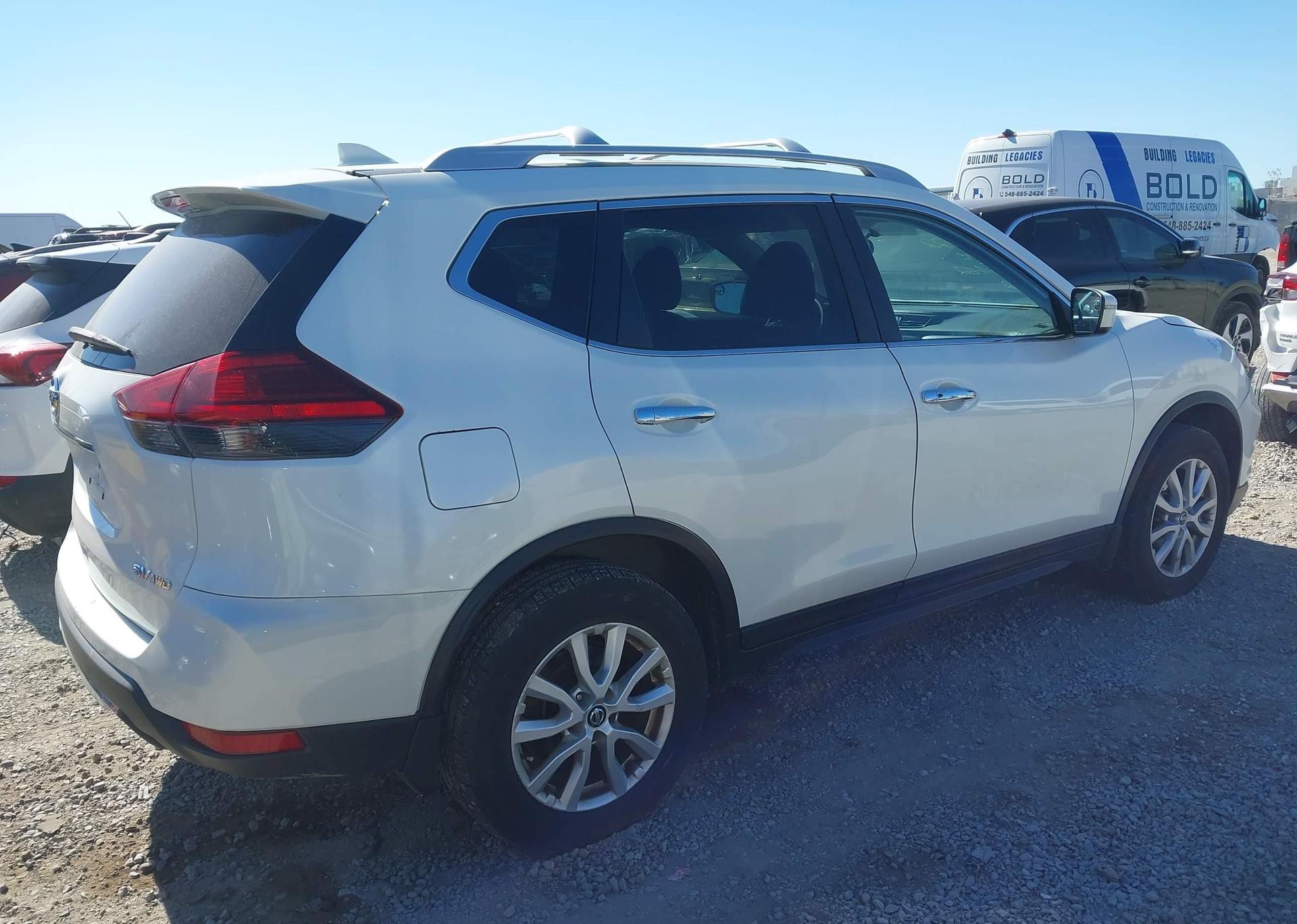 2017 NISSAN ROGUE S