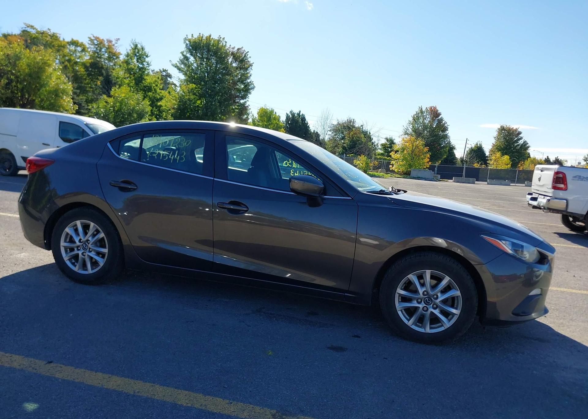 2016 MAZDA 3 TOURING