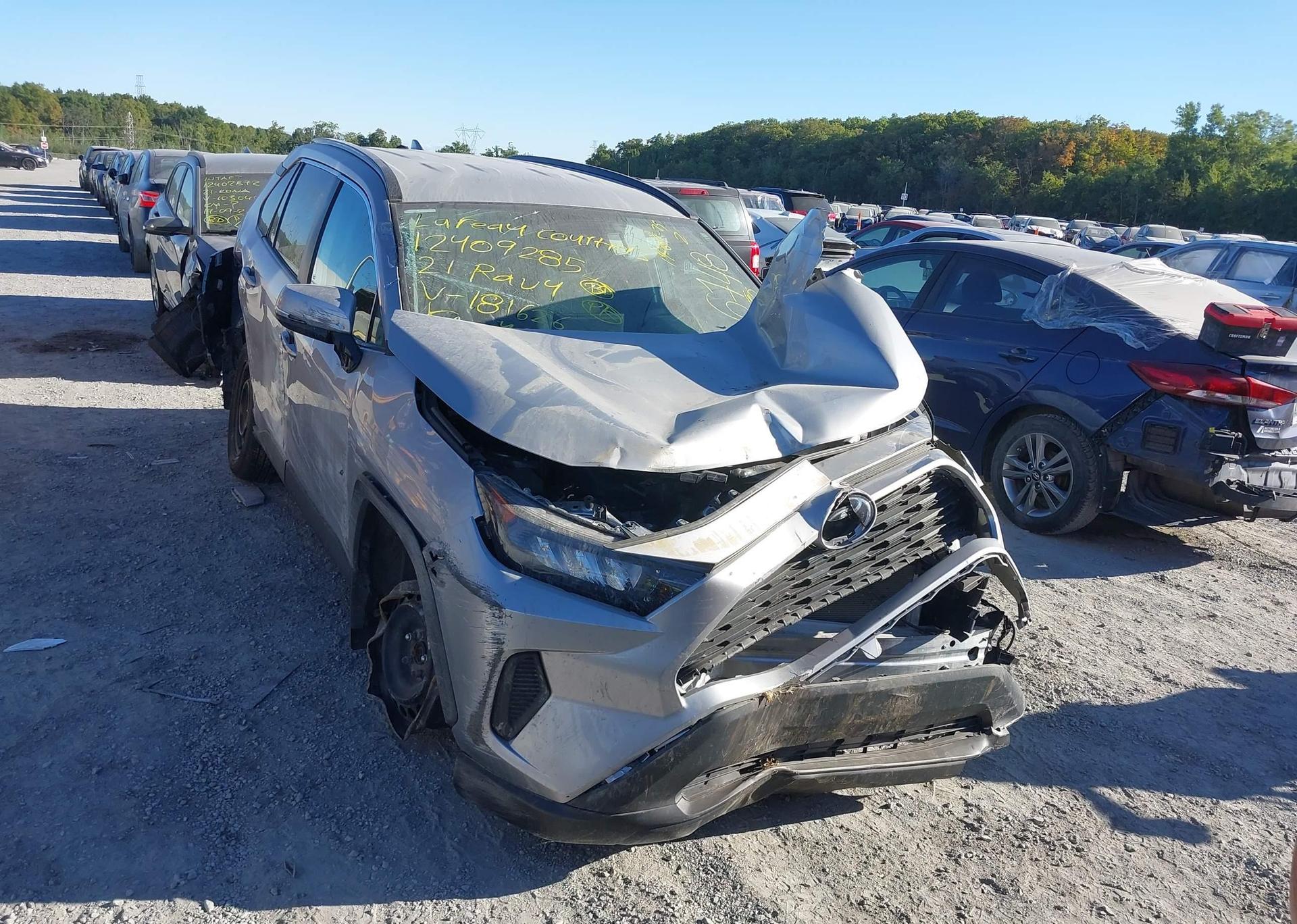 2021 TOYOTA RAV4 LE