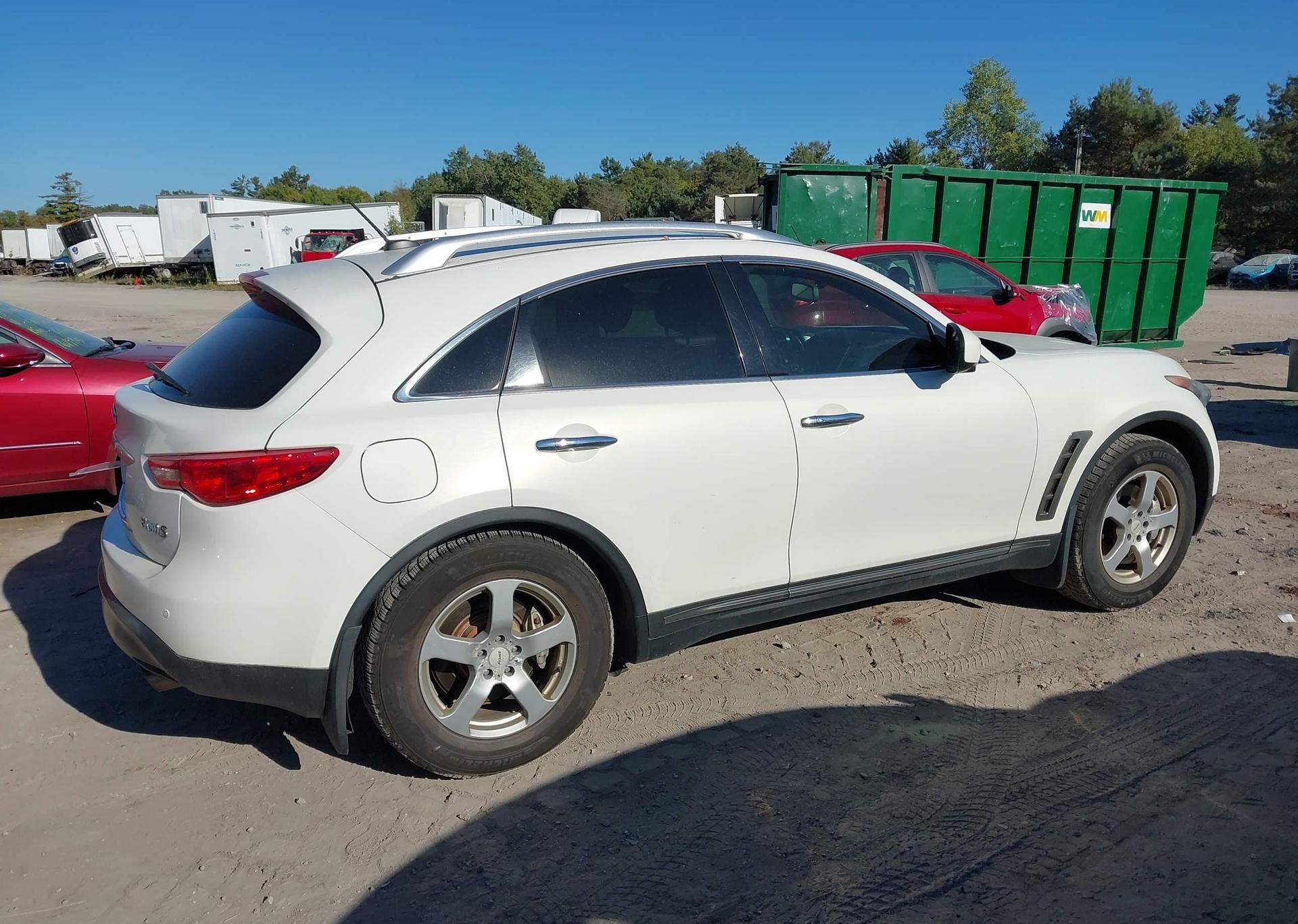2010 INFINITI FX50