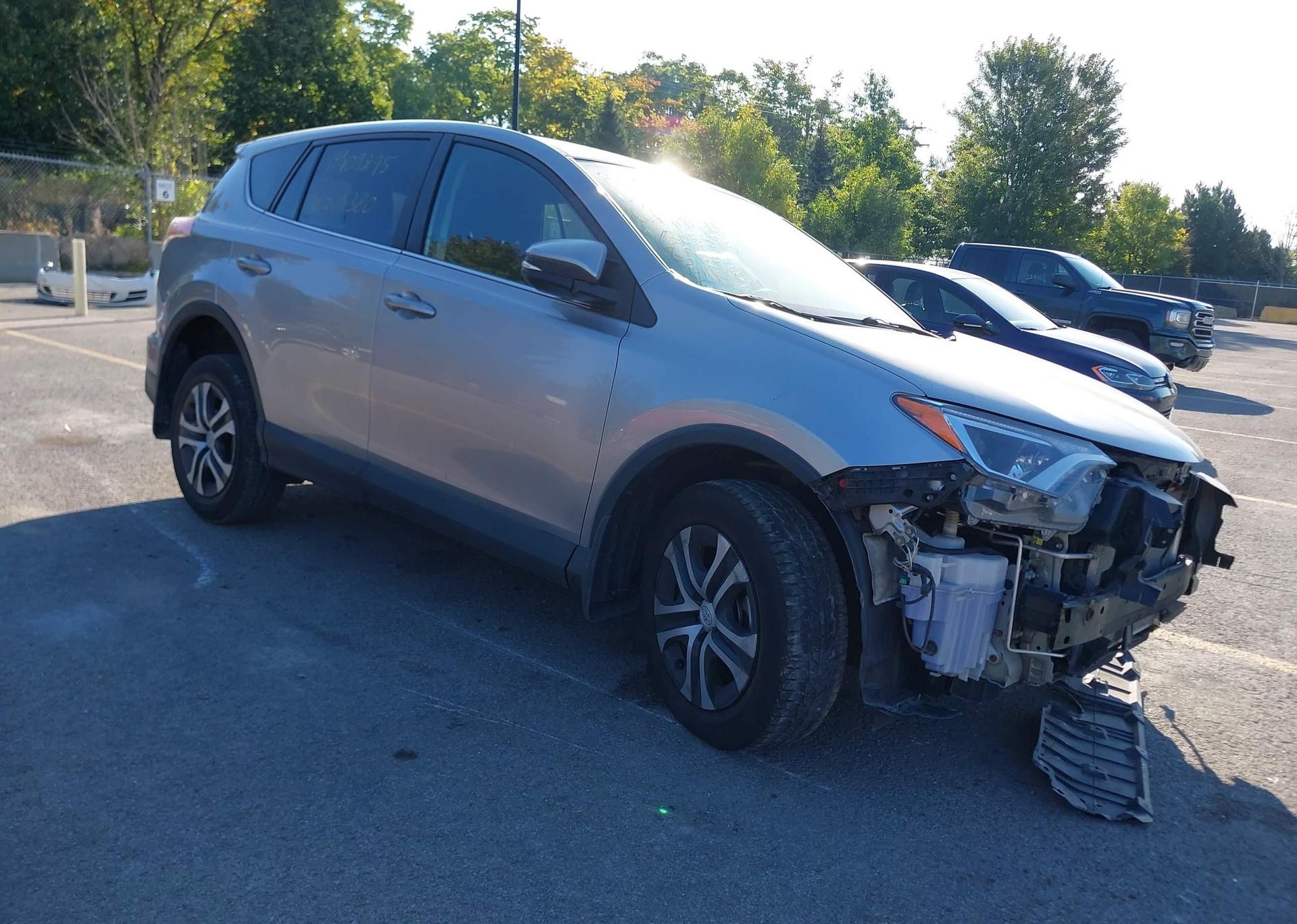2016 TOYOTA RAV4 LE
