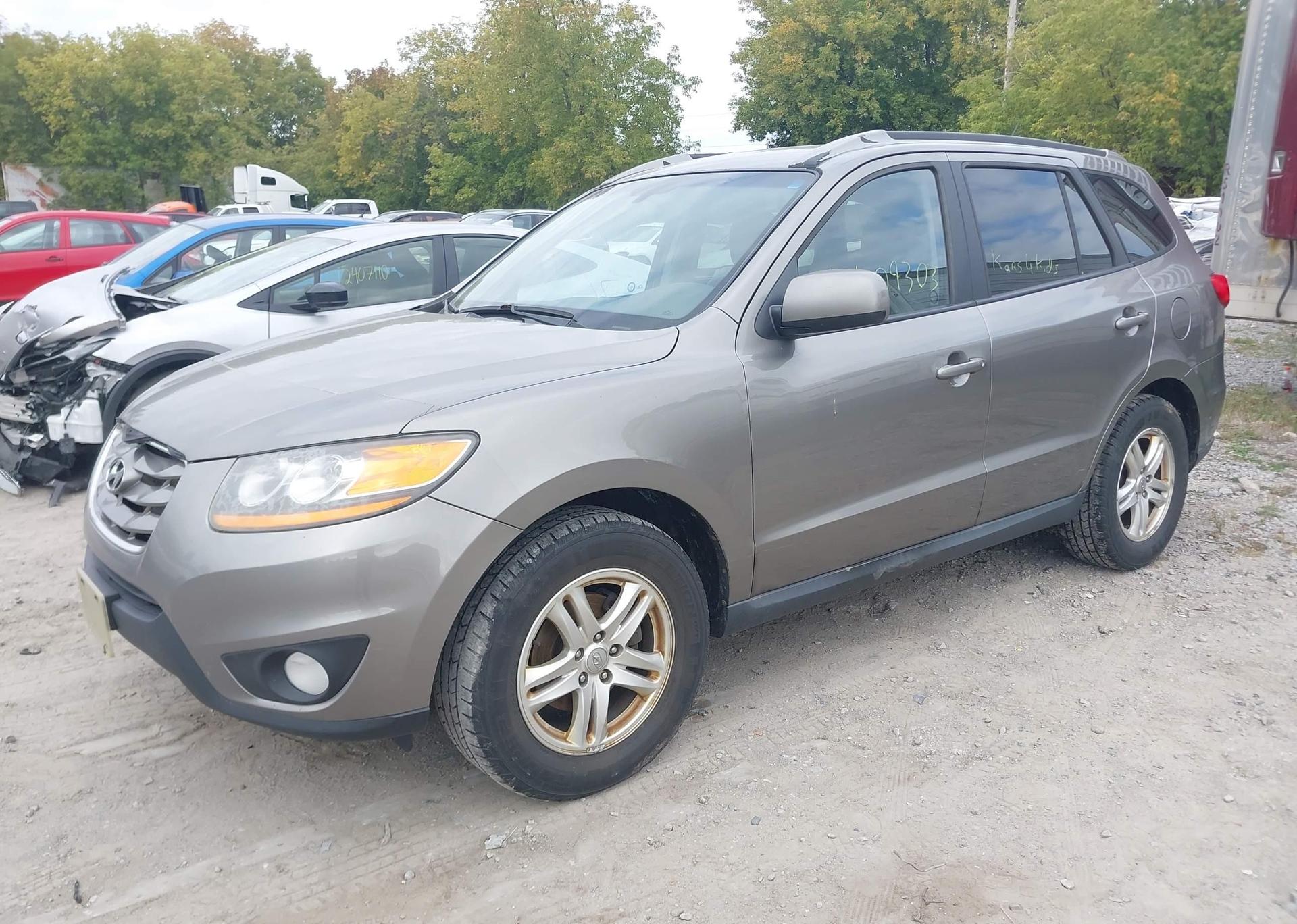 2011 HYUNDAI SANTA FE GLS
