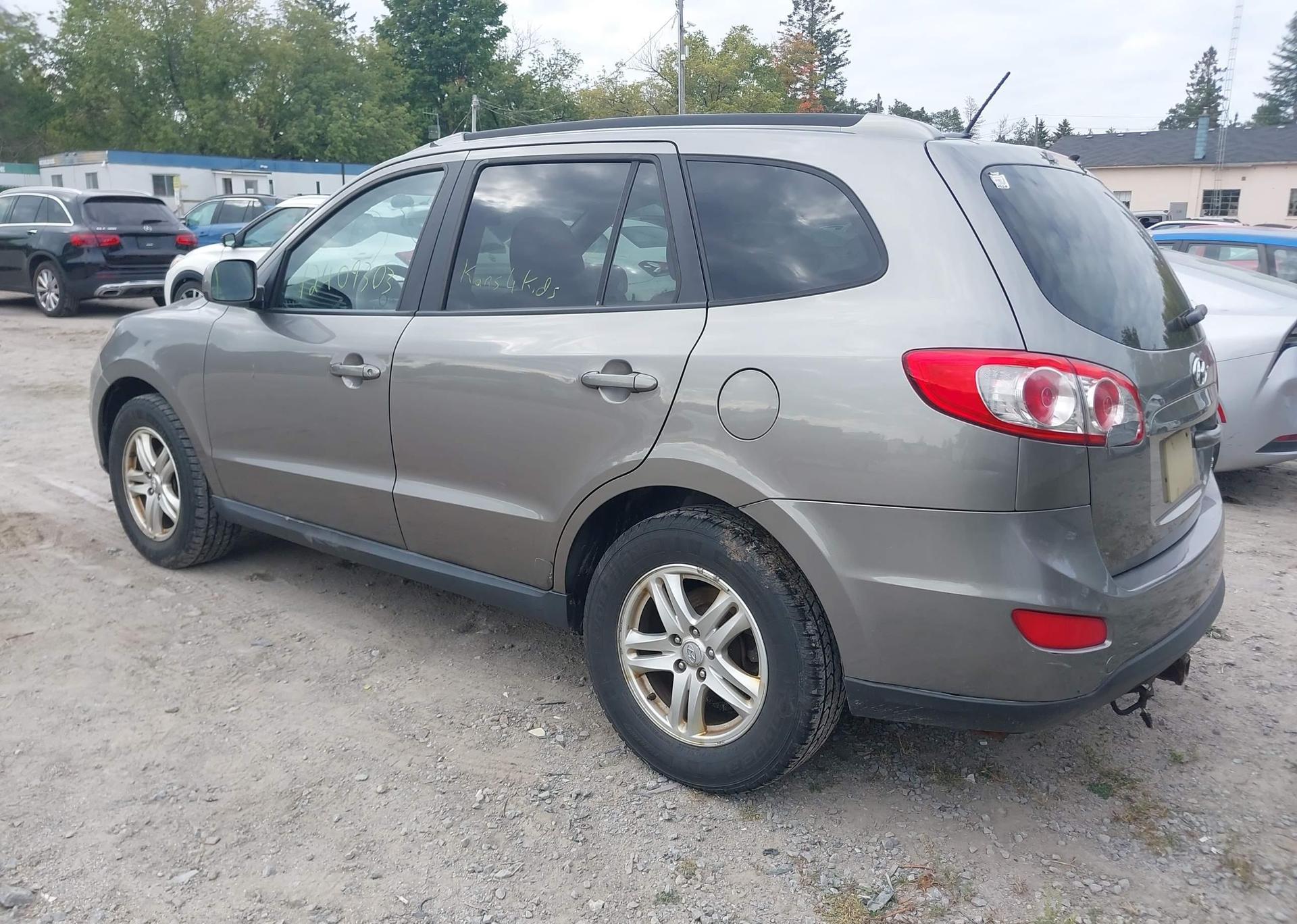 2011 HYUNDAI SANTA FE GLS