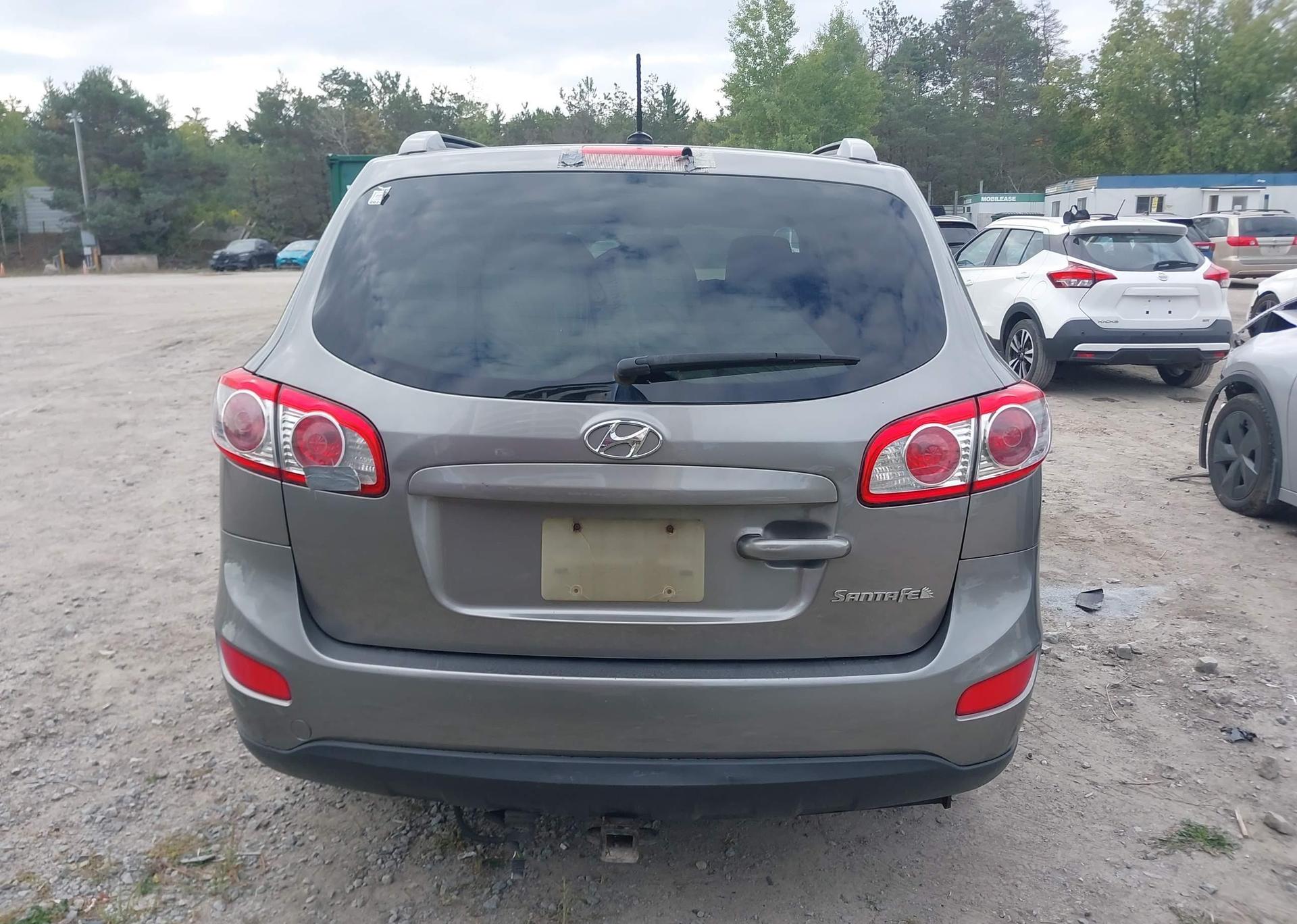 2011 HYUNDAI SANTA FE GLS