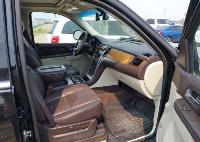2011 CADILLAC ESCALADE ESV PLATINUM EDITION