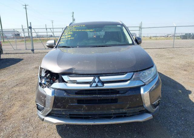 2017 MITSUBISHI OUTLANDER SE