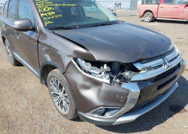 2017 MITSUBISHI OUTLANDER SE