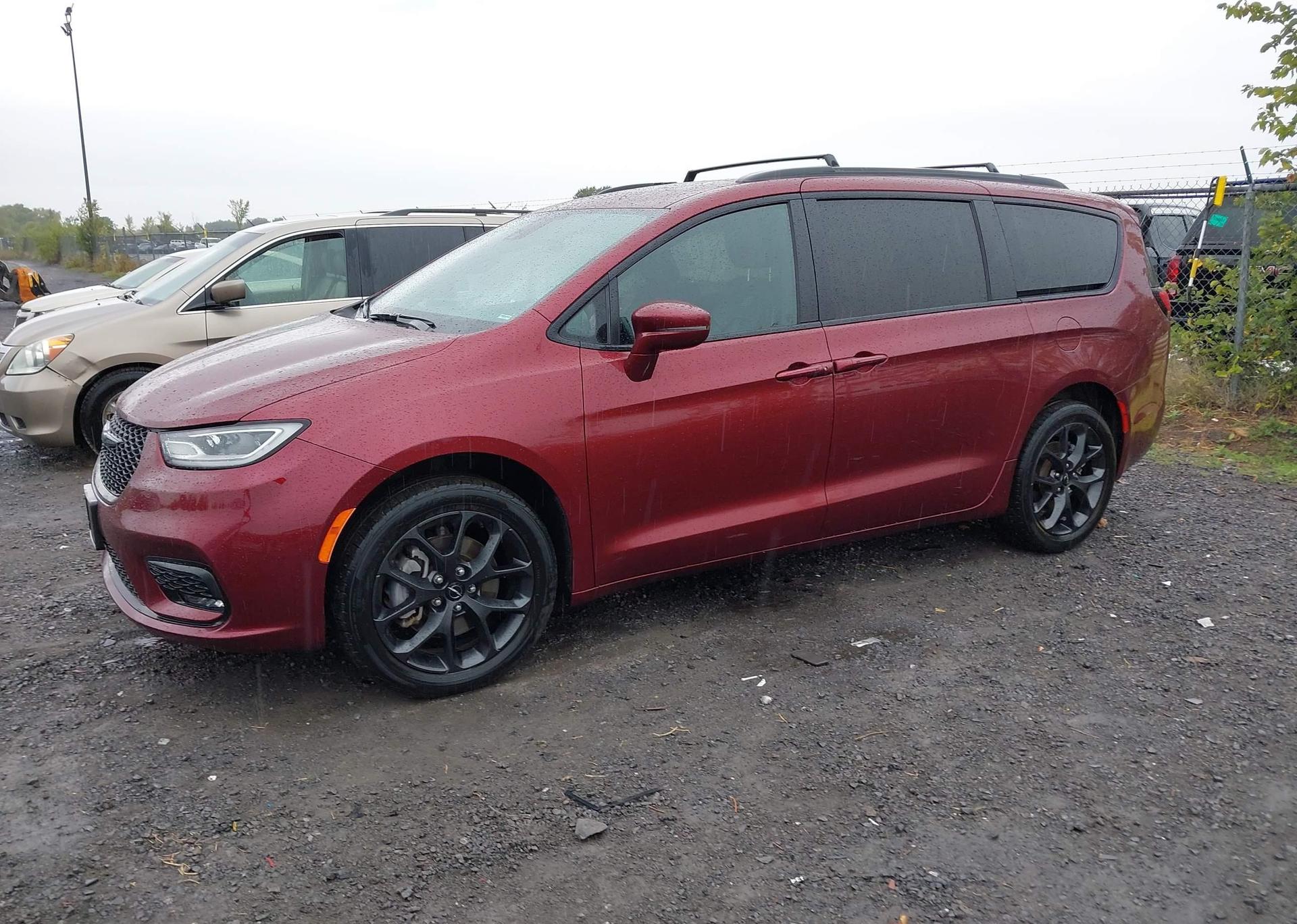 2021 CHRYSLER PACIFICA